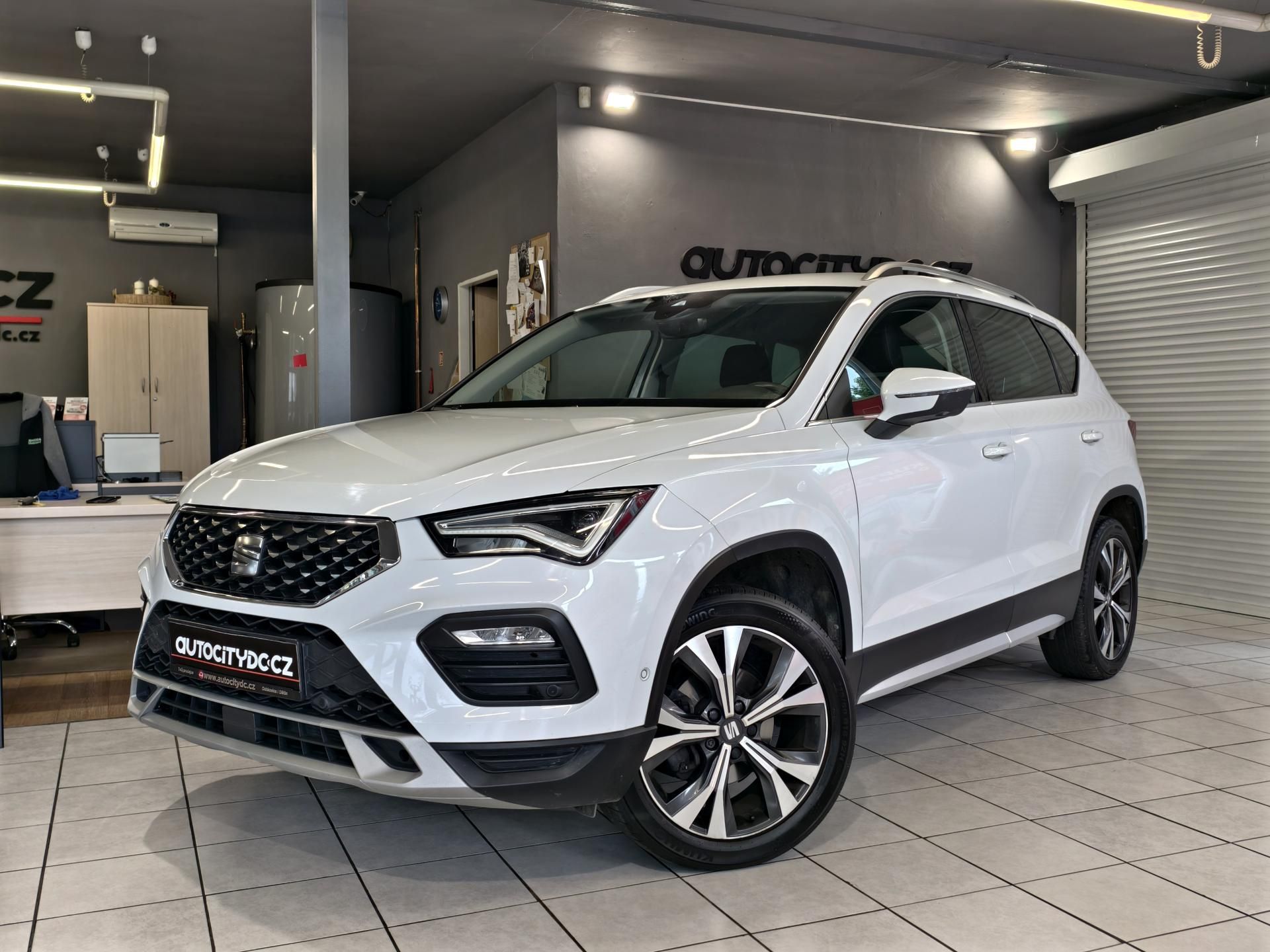 Seat Ateca, 1.5 TSi 110kW A/T XCELLENCE ČR - fotka 3
