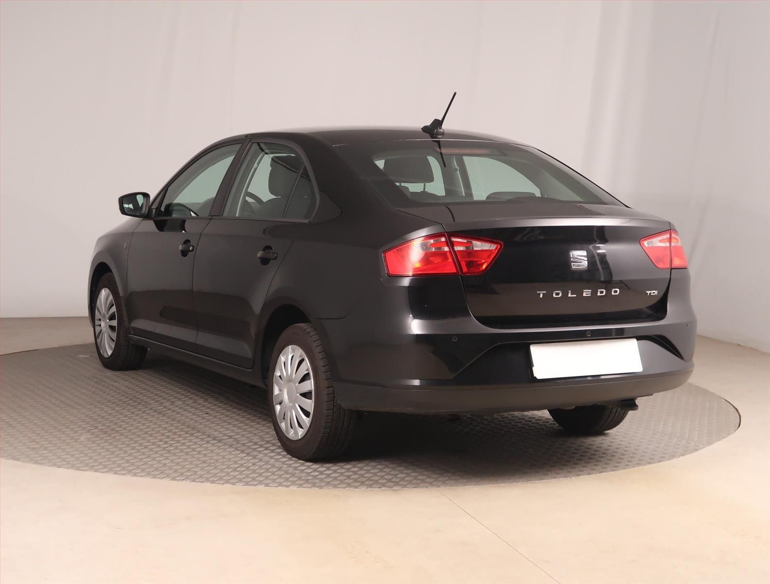 Seat Toledo, 1.6 TDI, Automatická klima - fotka 4