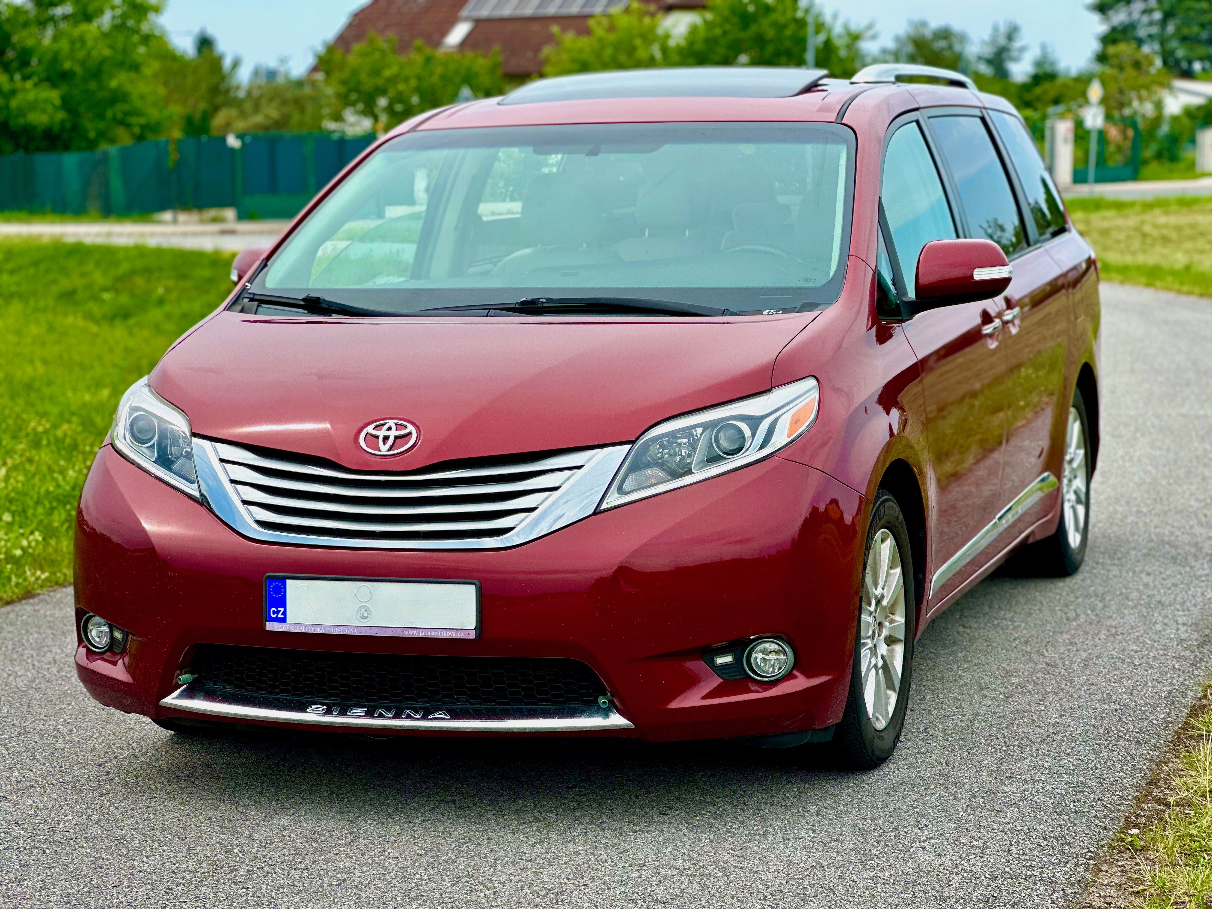 Toyota Sienna, V6 3.5 LPG Sibr Kůže 8mist - fotka 2