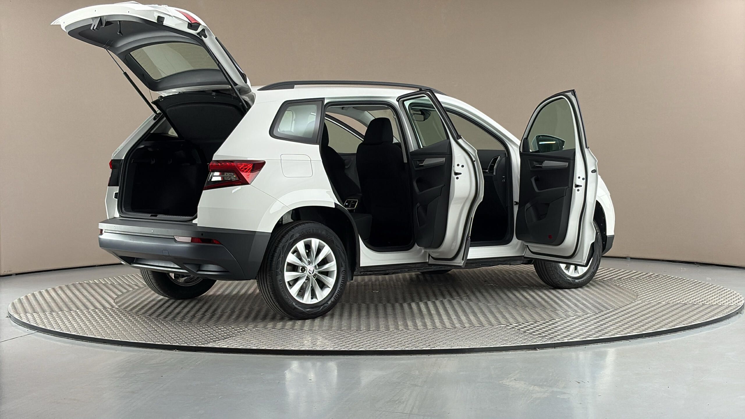 Škoda Karoq, 2.0 TDI Ambition - fotka 6
