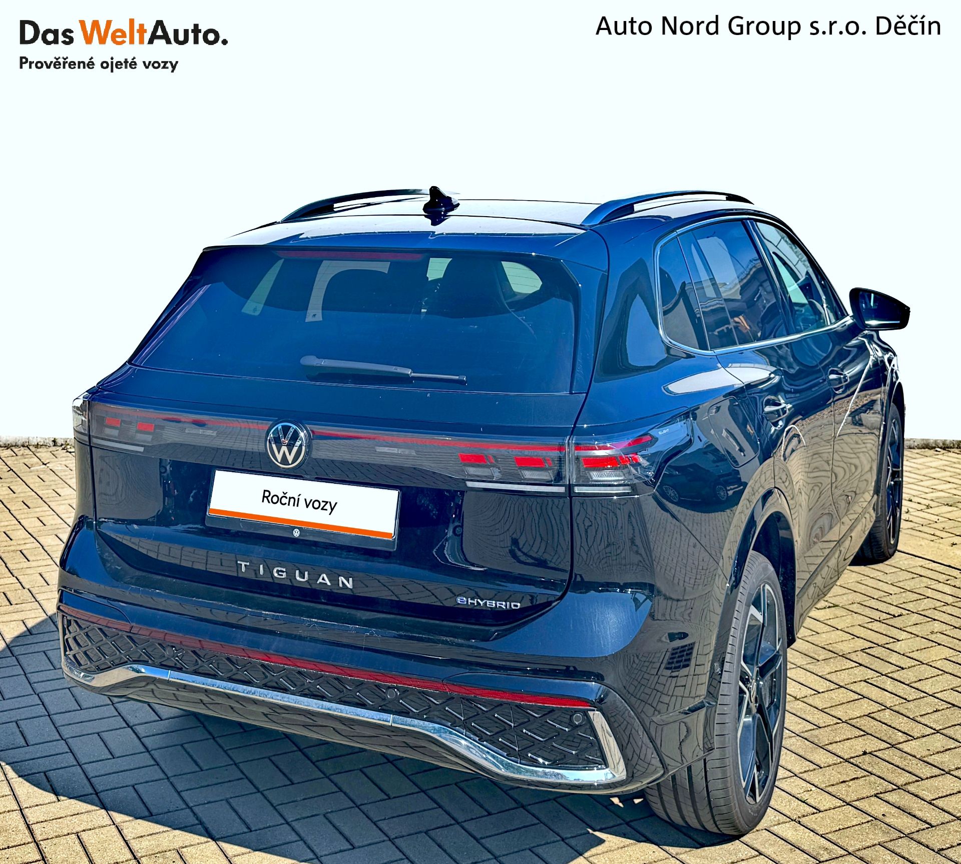 Volkswagen Tiguan, R-Line People 200kW eHybrid - fotka 2
