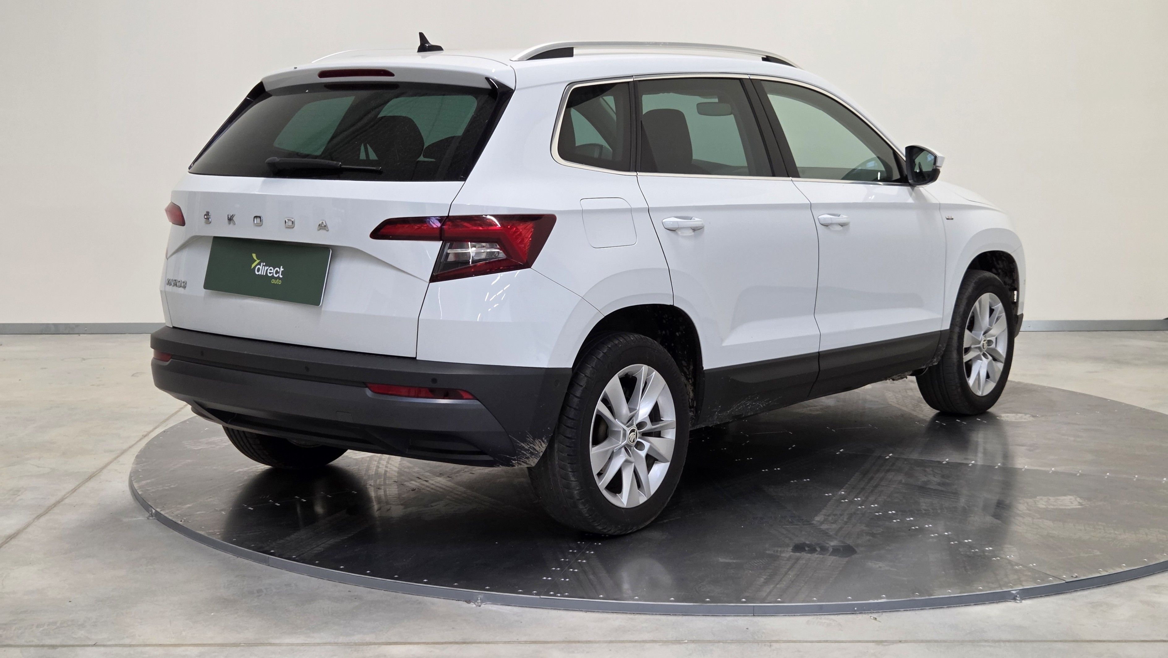 Škoda Karoq, 1.0 TSI 81 kW Drive 125 - fotka 4