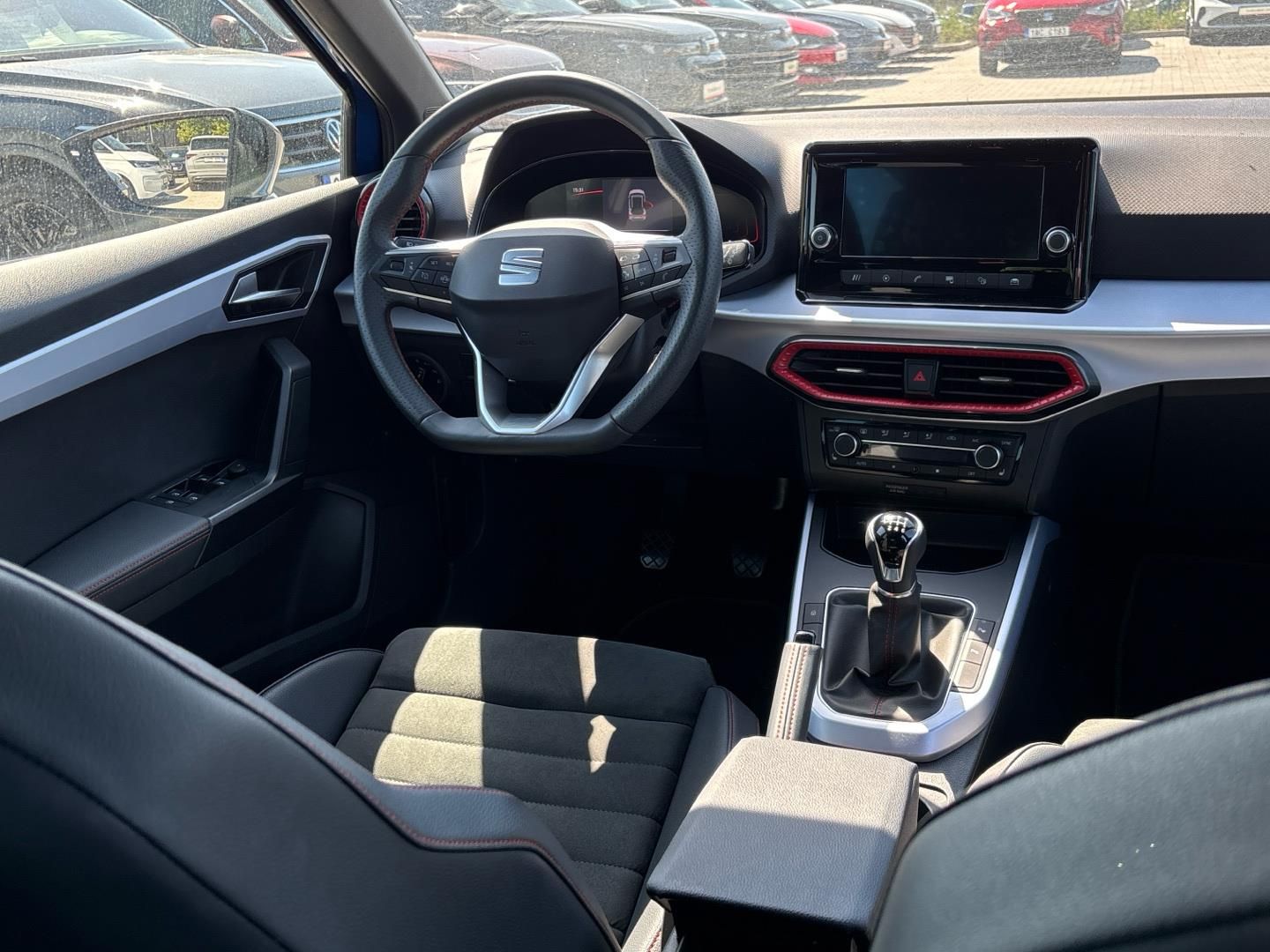 Seat Arona, 1.0 TSI / 81 kW FR - fotka 5
