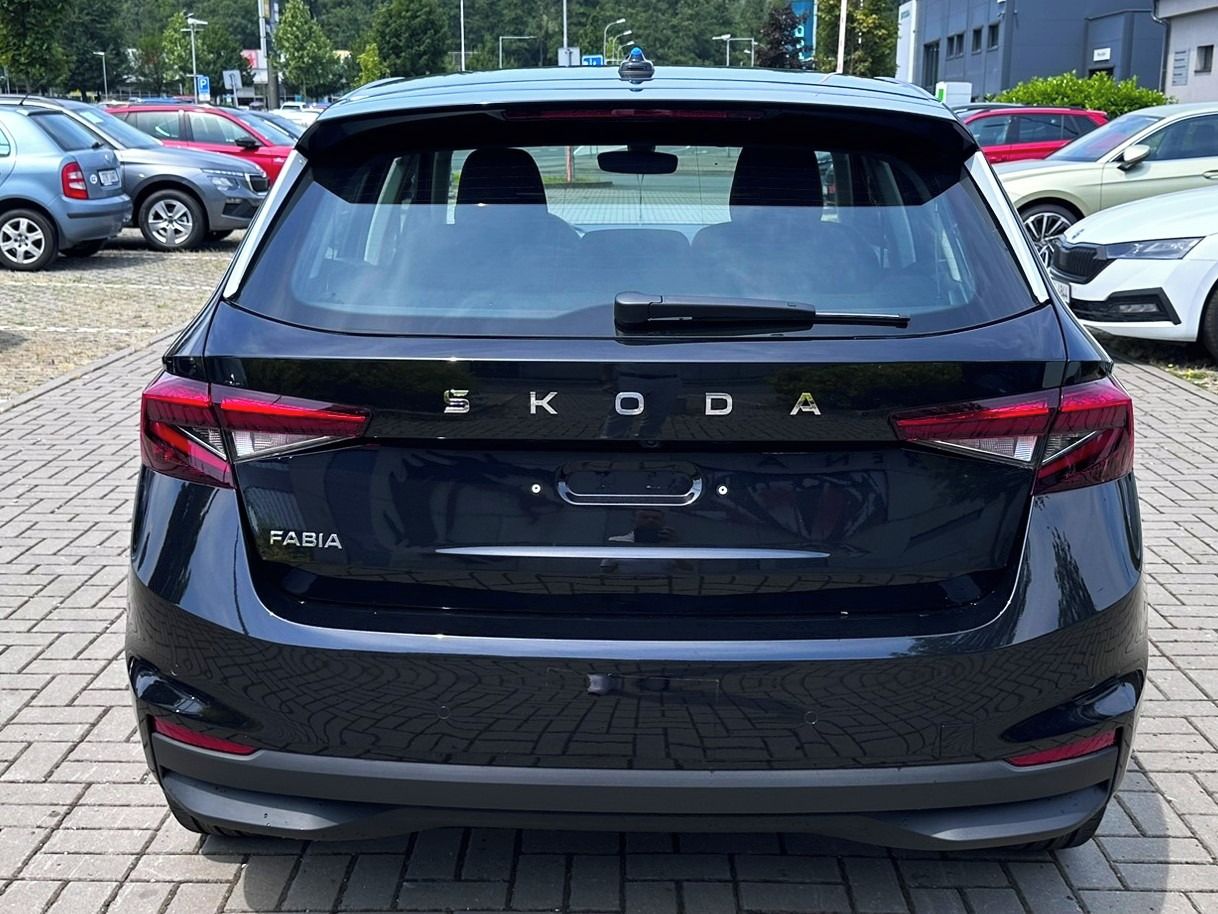 Škoda Fabia, Classic TSI 70 kW SKLADEM - fotka 4