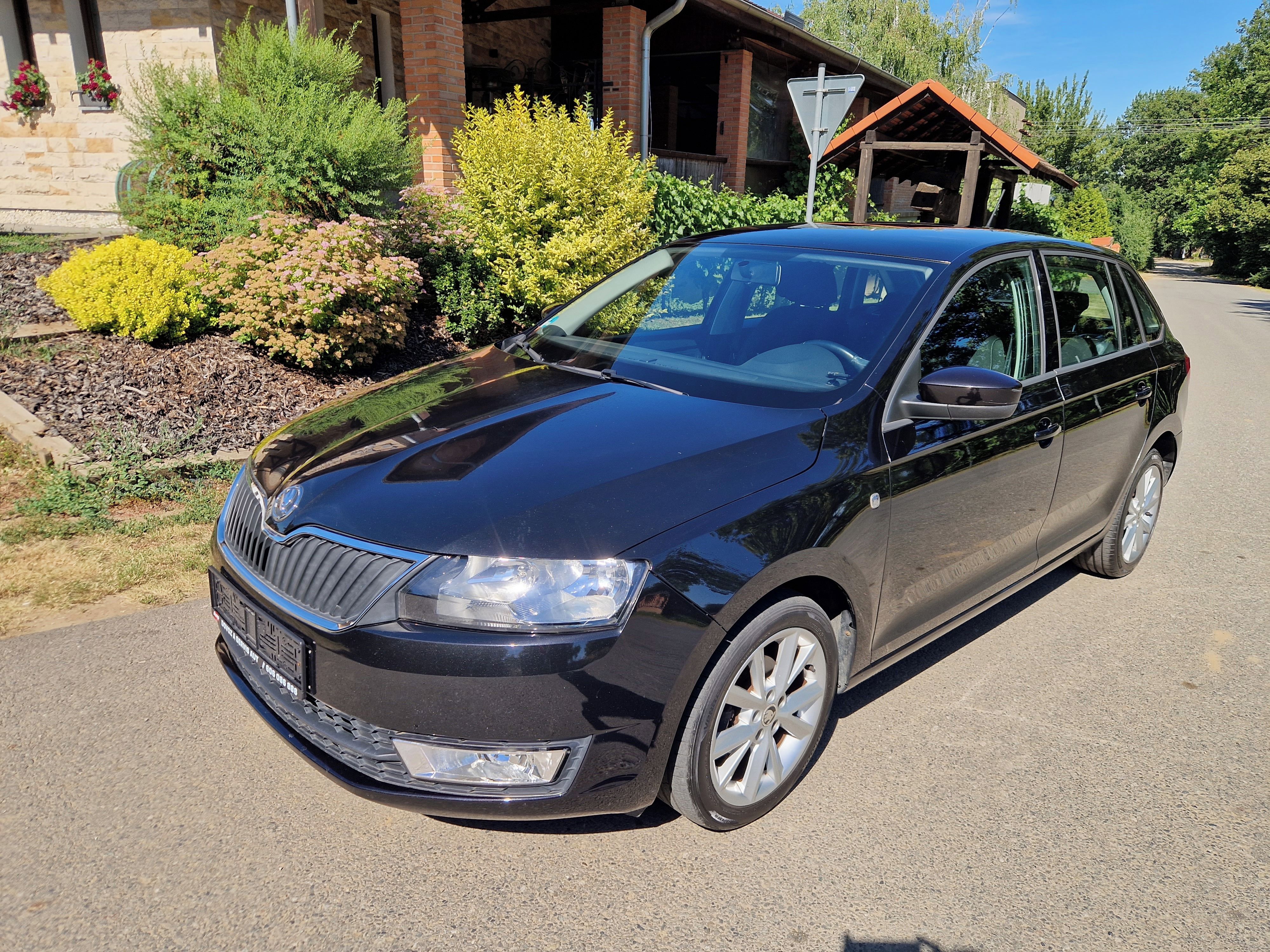 Škoda Rapid, Škoda Rapid 1,2 TSI 63 KW, - fotka 2