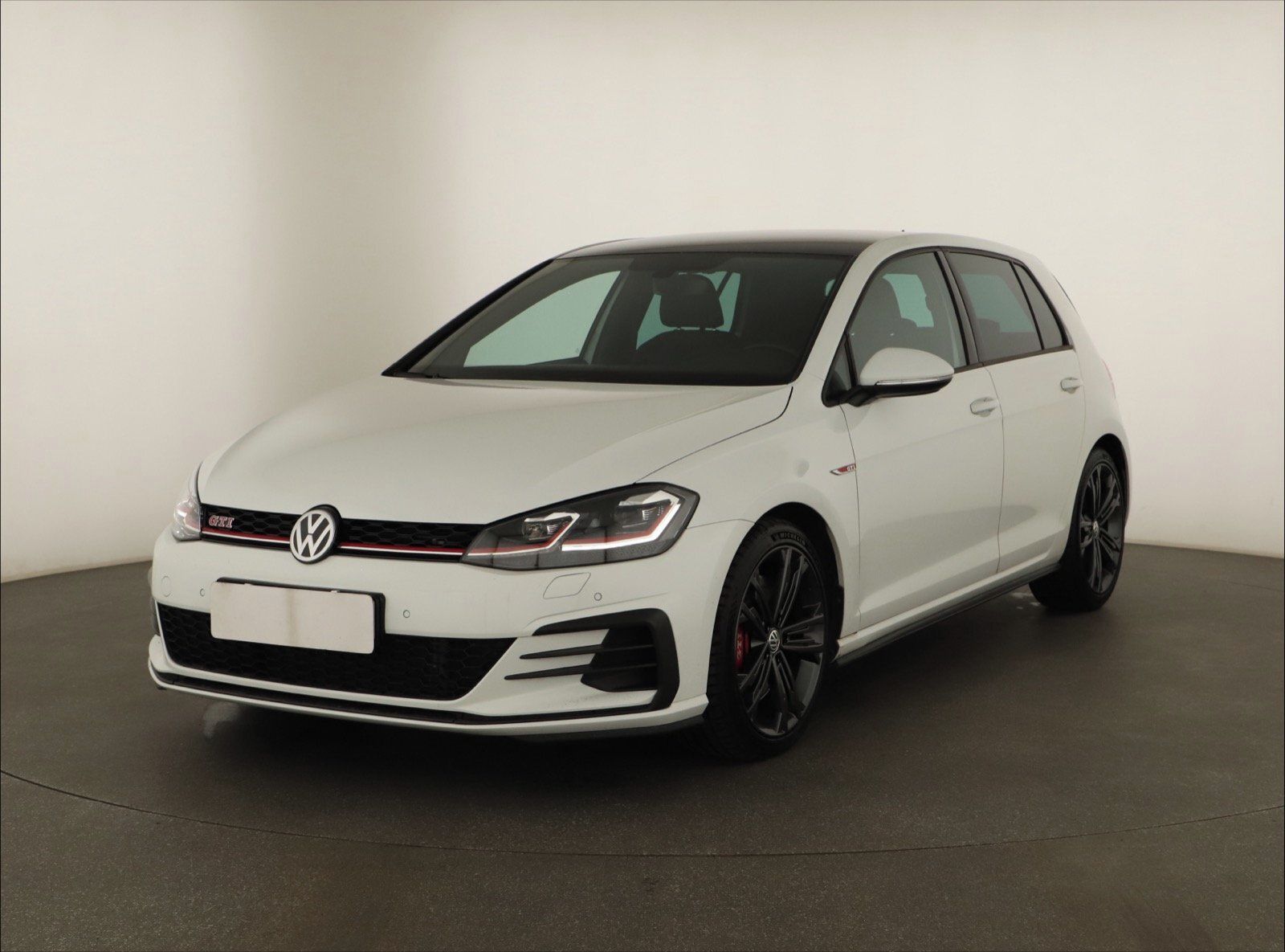 Volkswagen Golf, 2.0 GTI Performance, Automat - fotka 3