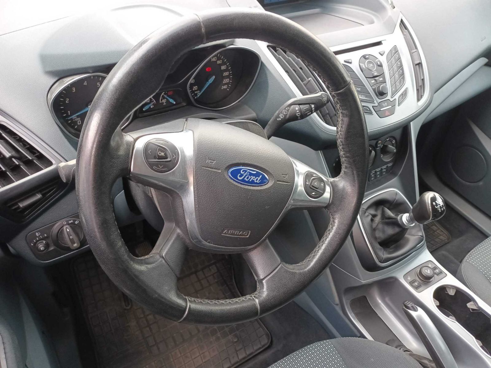 Ford C-MAX, 1.0 EcoBoost, Serv.kniha - fotka 3