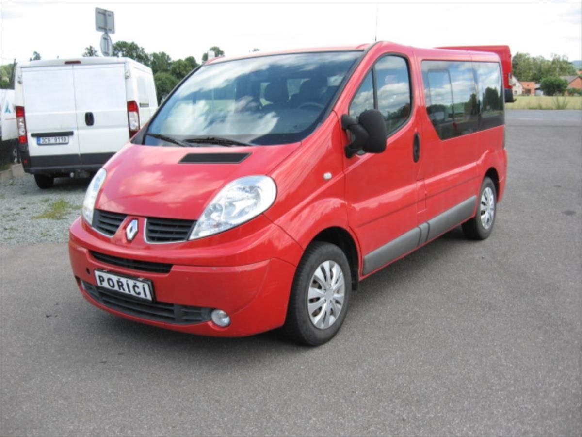 Renault Trafic, 2,0 6 Míst - fotka 2