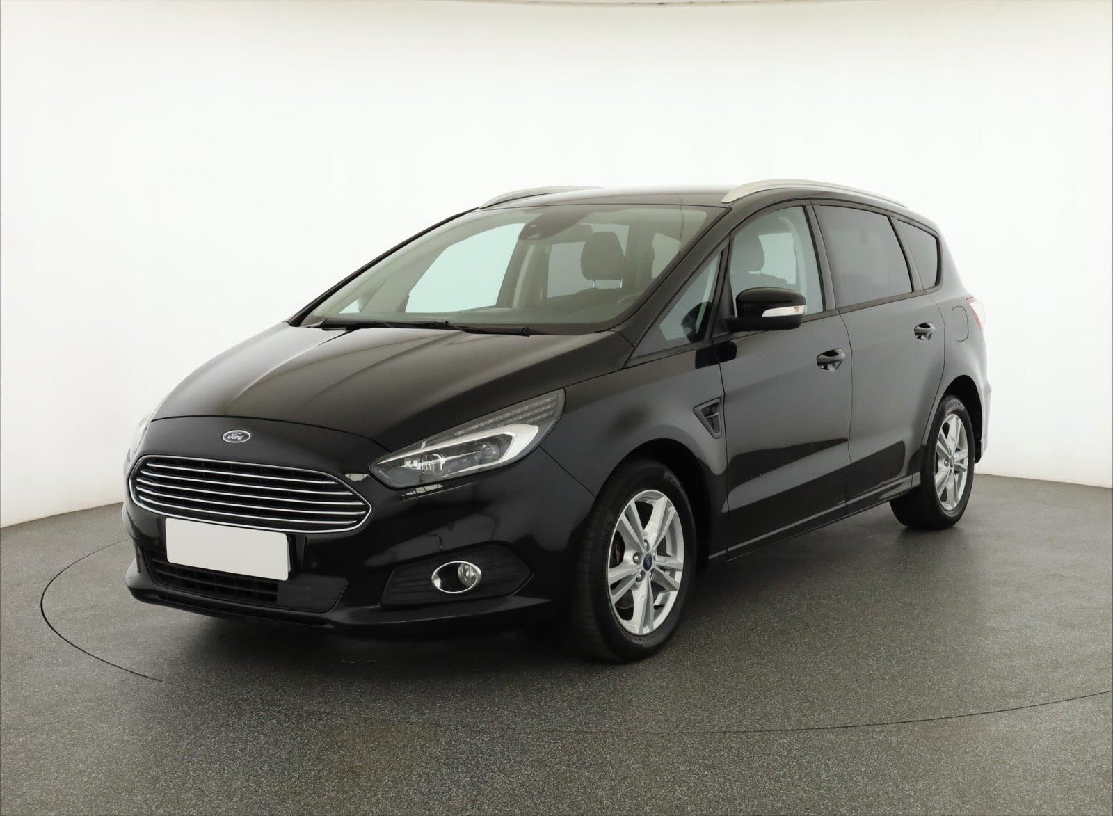 Ford S-MAX, 2.0 EcoBlue, Automat - fotka 2