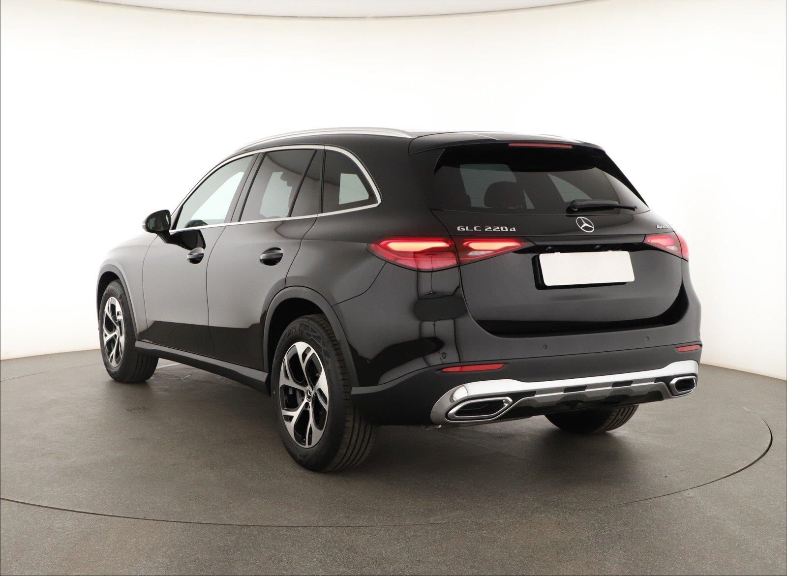 Mercedes-Benz GLC, 220 d 4MATIC, AVANTGARDE - fotka 3