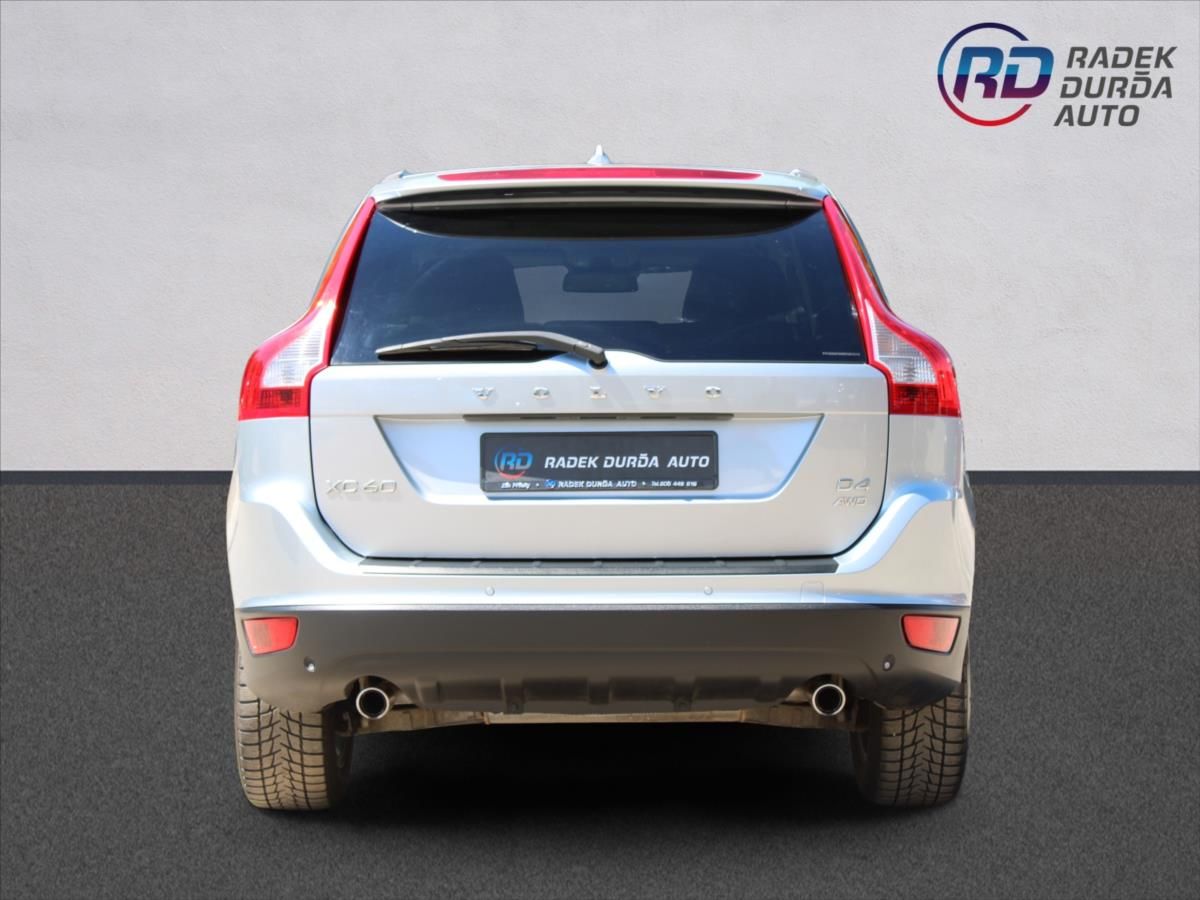 Volvo XC60, 2,4 D4  ČR,A/T,4x4,OCEAN RACE - fotka 6