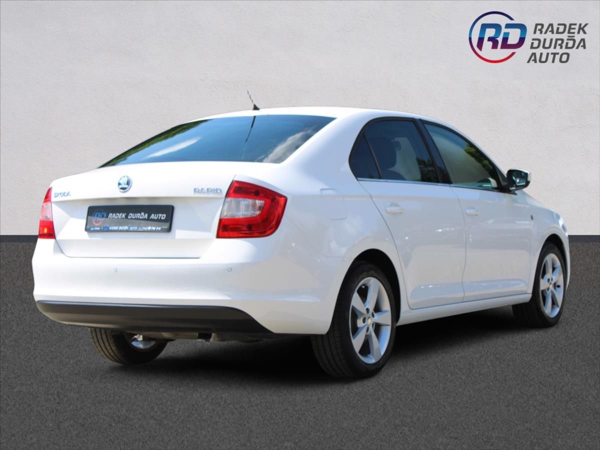Škoda Rapid, 1,2 TSI  NOVÉ V ČR,60TKM - fotka 5