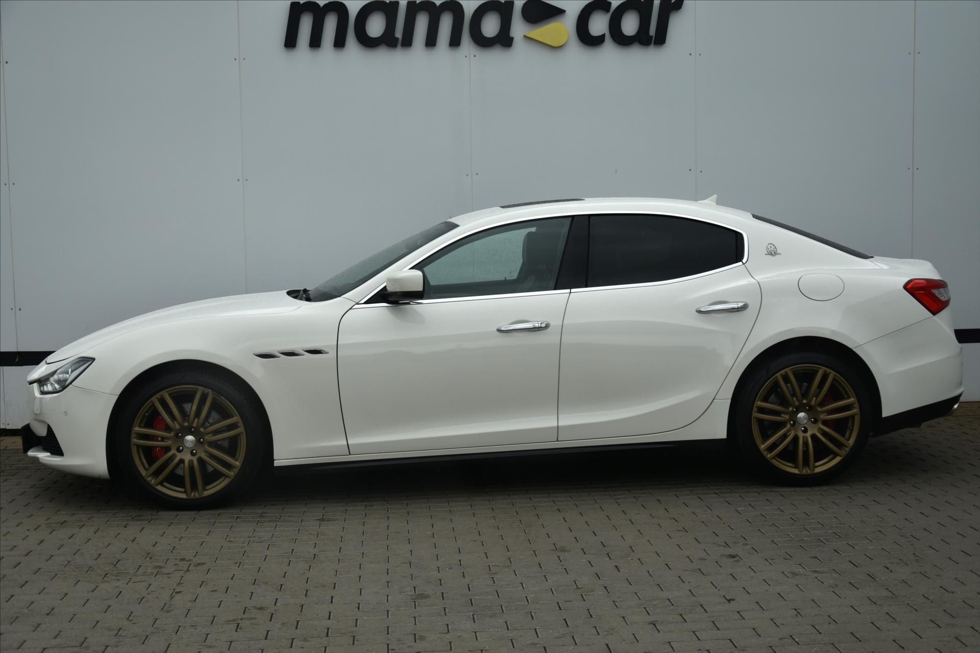 Maserati Ghibli, 3.0 S Q4 302kW - fotka 4
