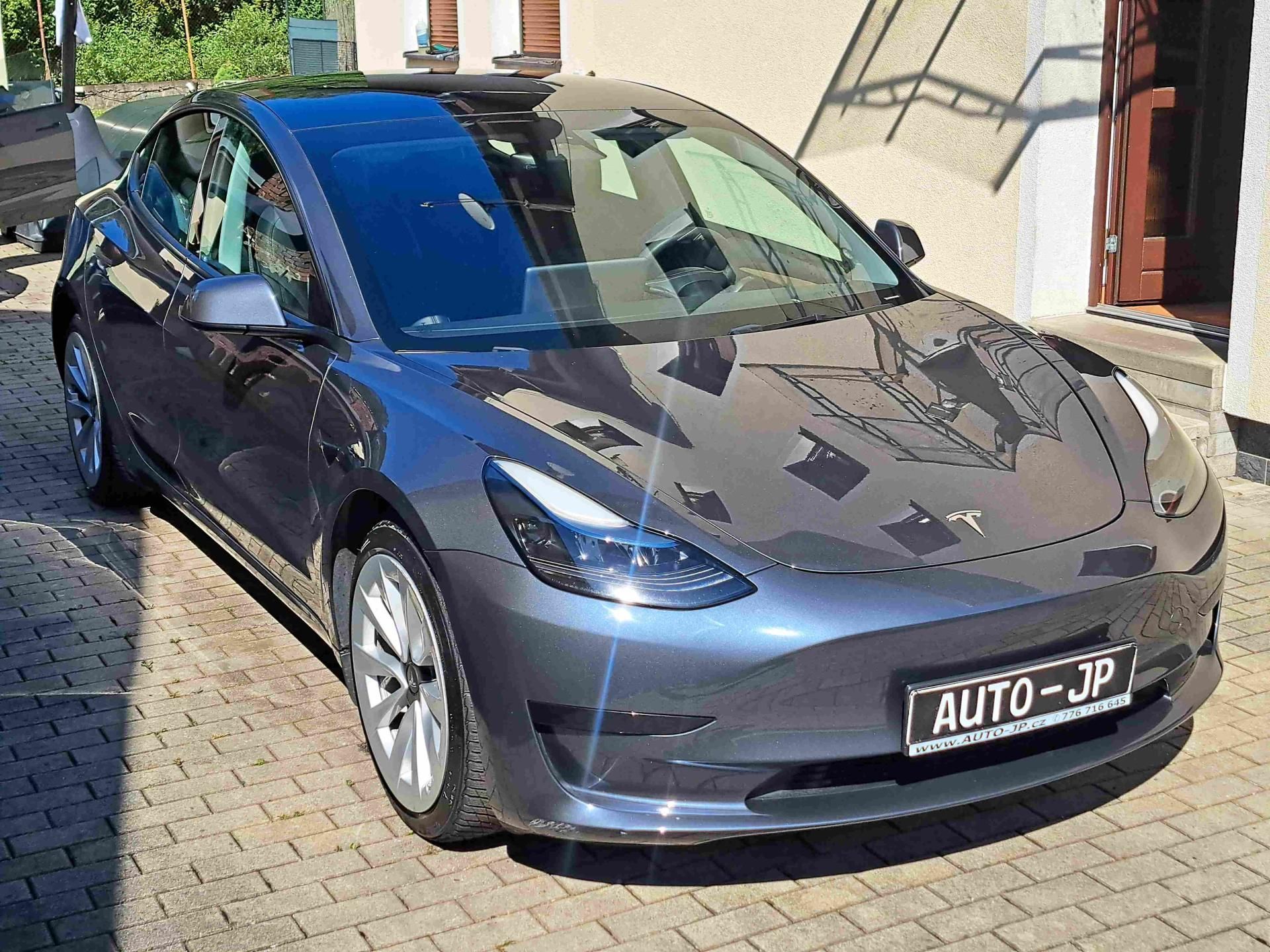 Tesla Model 3, RWD LED ACC       PŘIPRAVUJEME - fotka 2