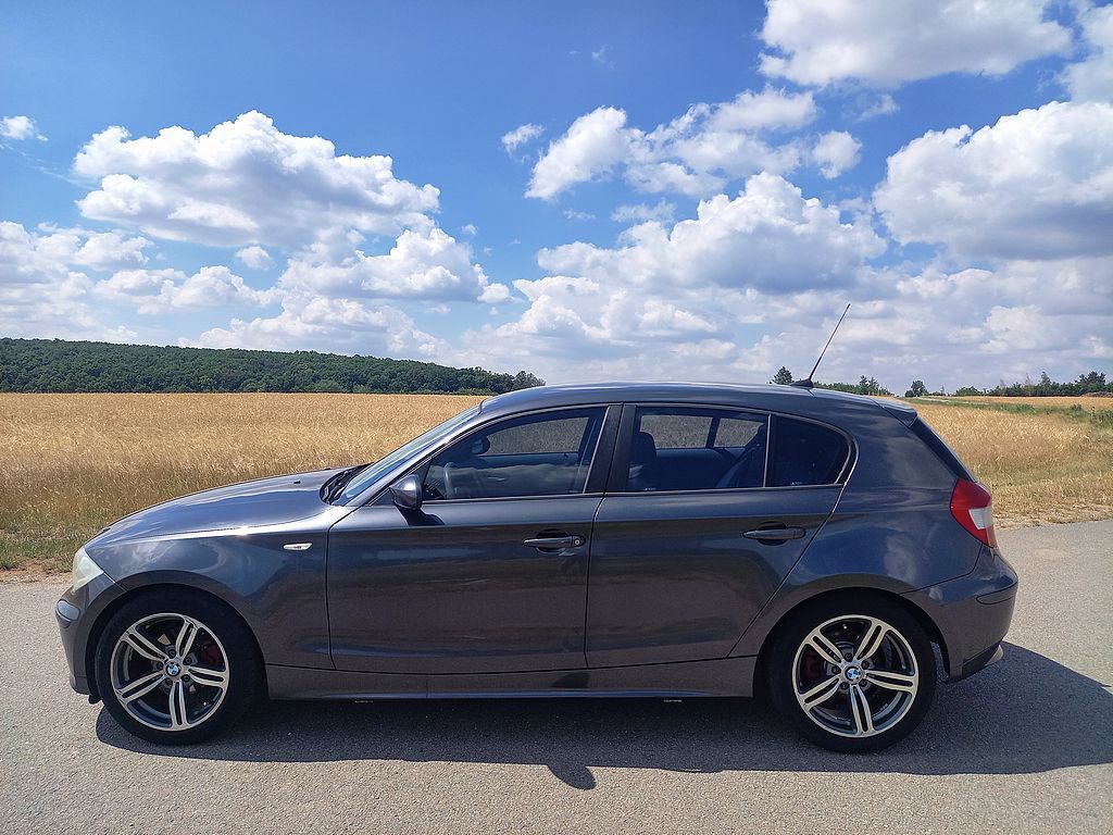 BMW Řada 1, 118d  klima+SERVIS+154000km!!! - fotka 5