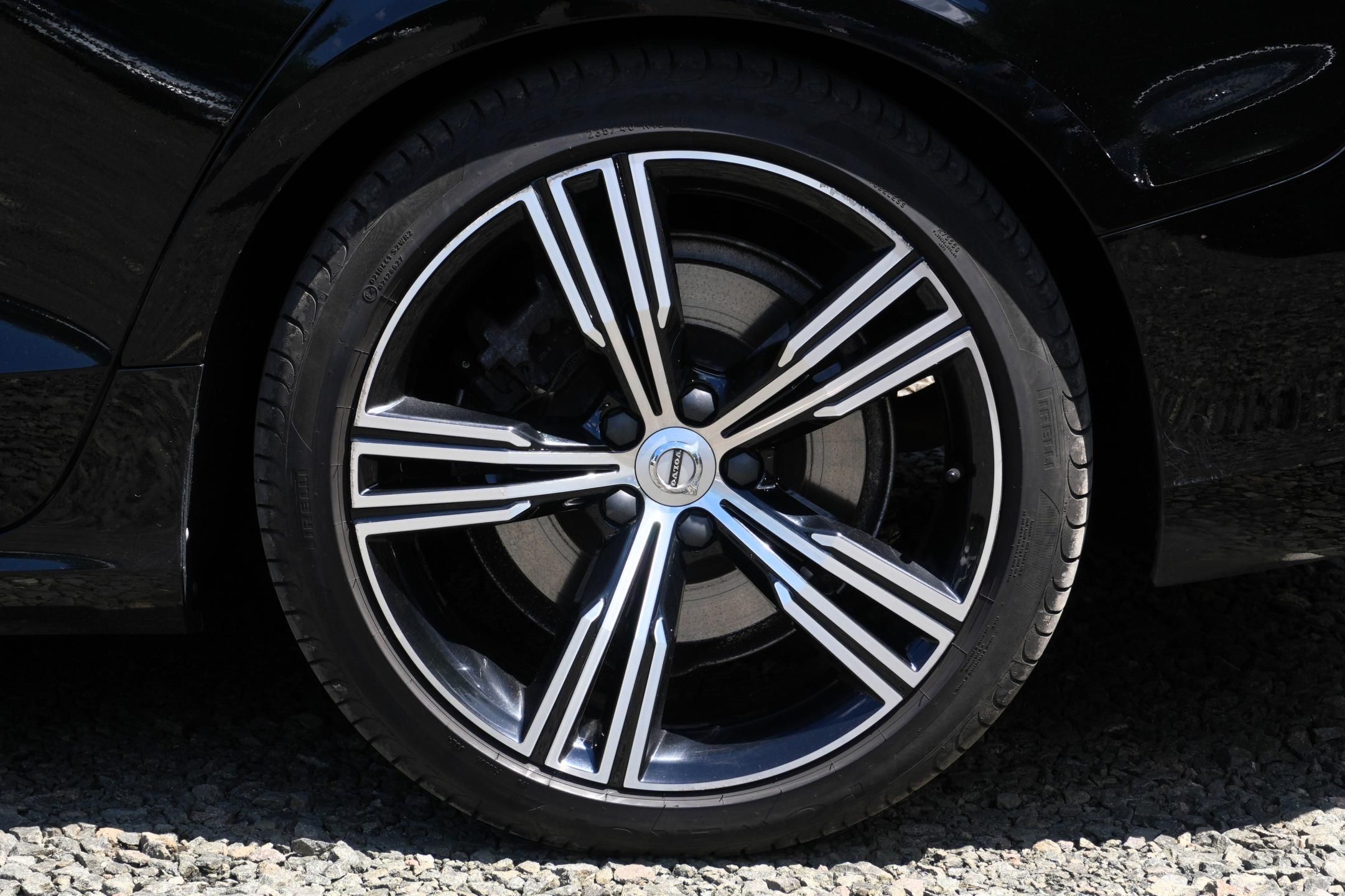 Volvo V60, T6 AWD, Polestar, H/K, Tažné - fotka 5