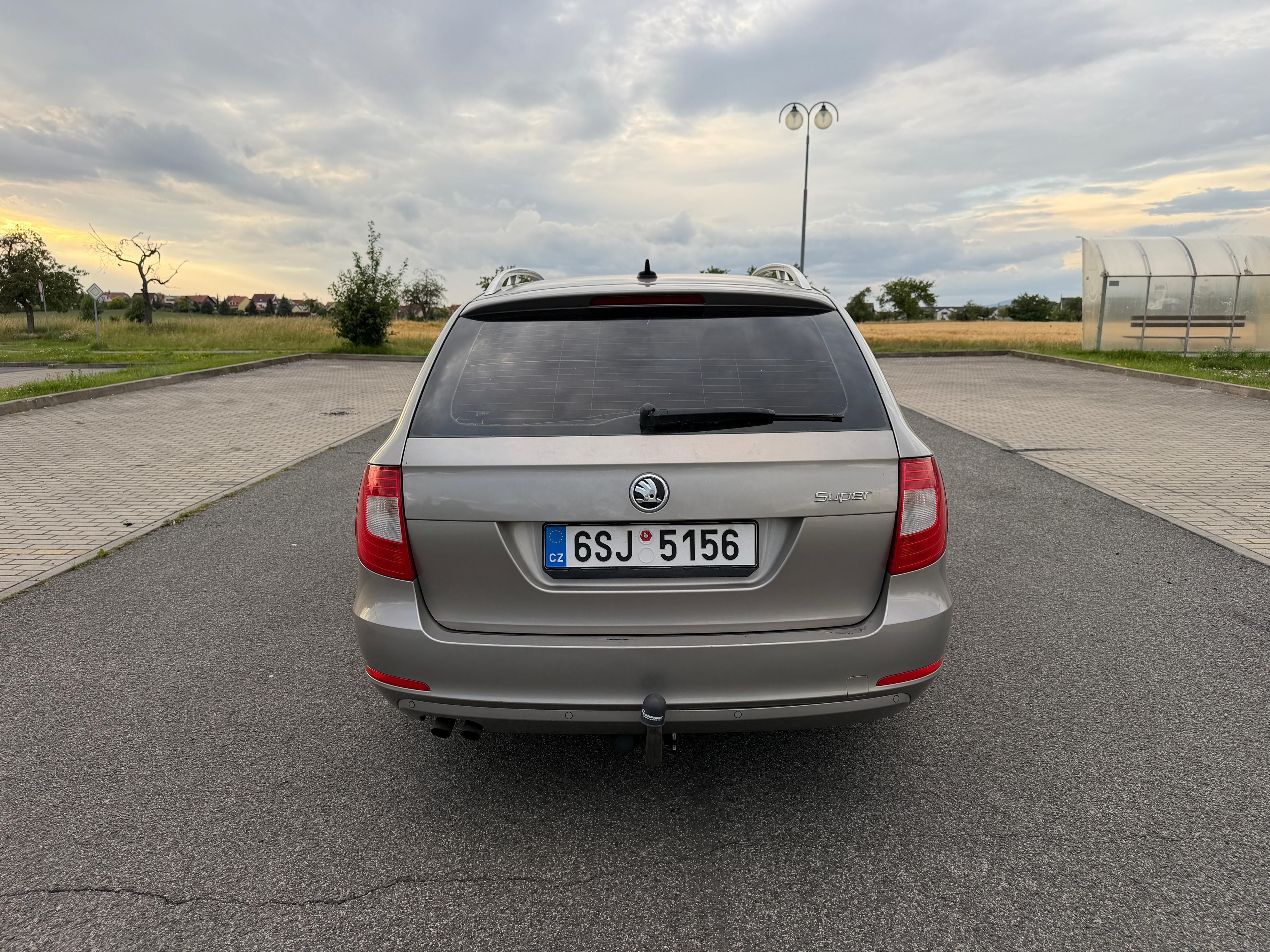 Škoda Superb, 1.6 TDi 77kW, tažné, STK 02/27 - fotka 5