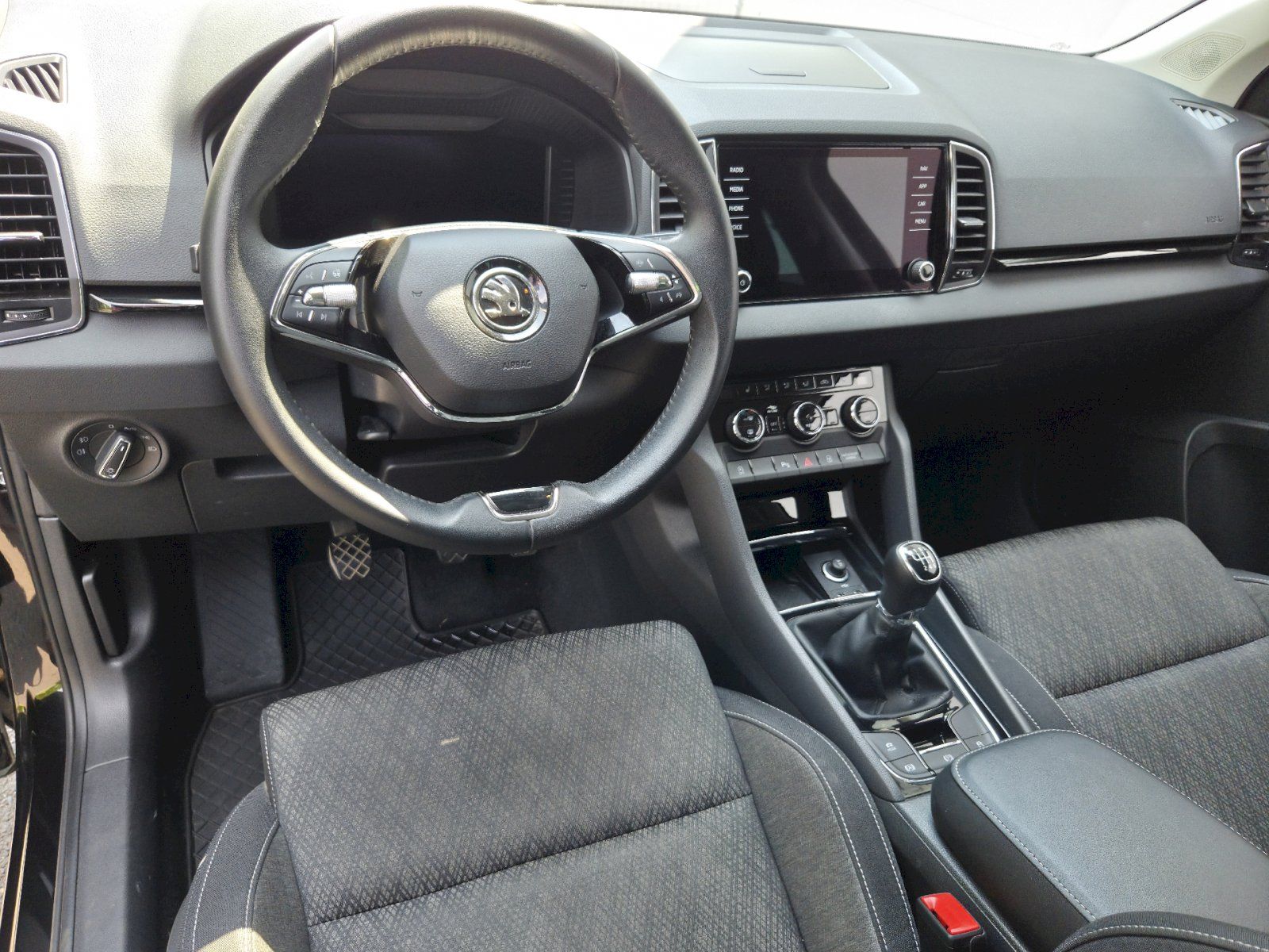 Škoda Karoq, TSI 1.5/110kW Style Plus - fotka 6