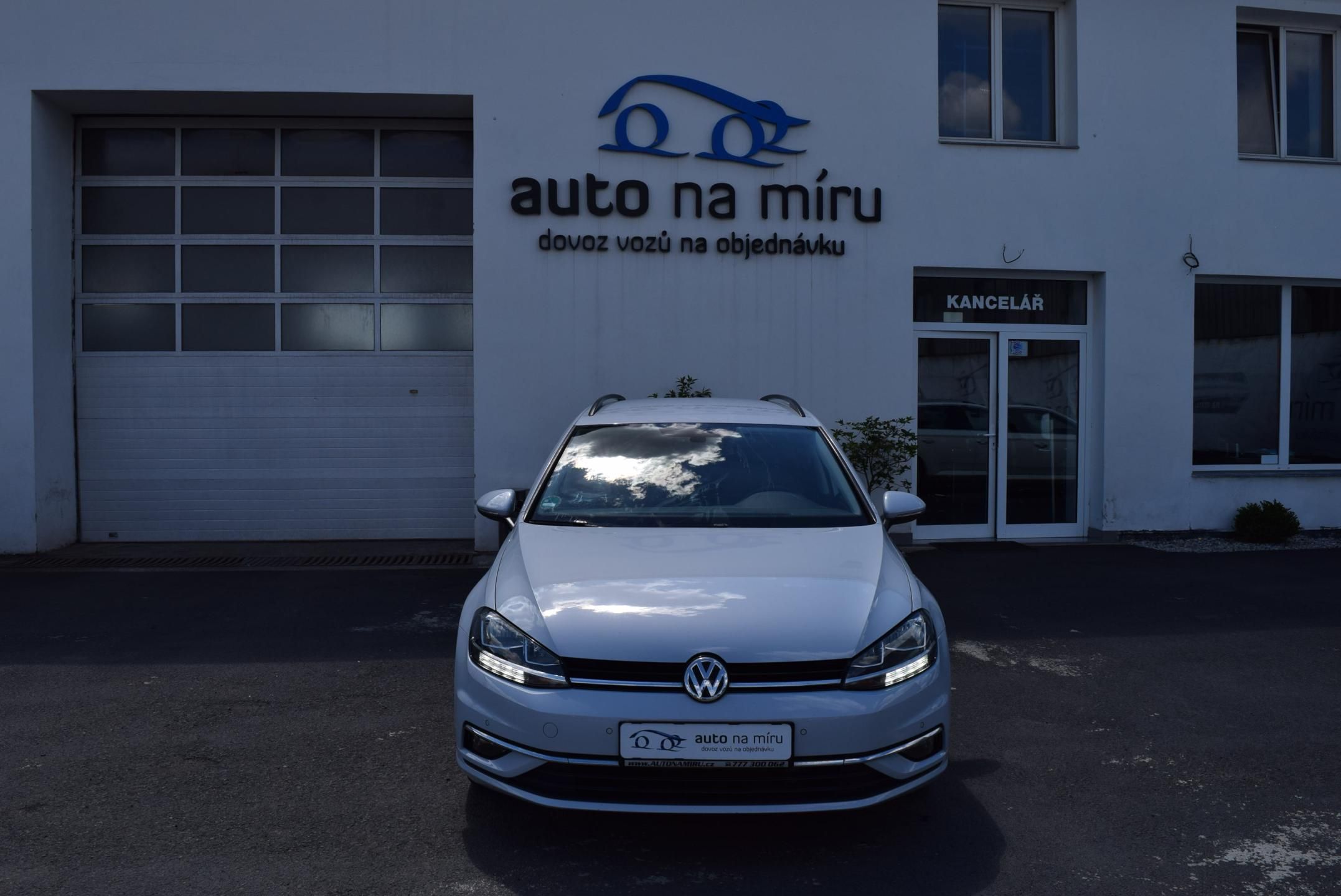 Volkswagen Golf Variant, 1.4TSI 92kw CLBMT TAŽ NAVI APP - fotka 3