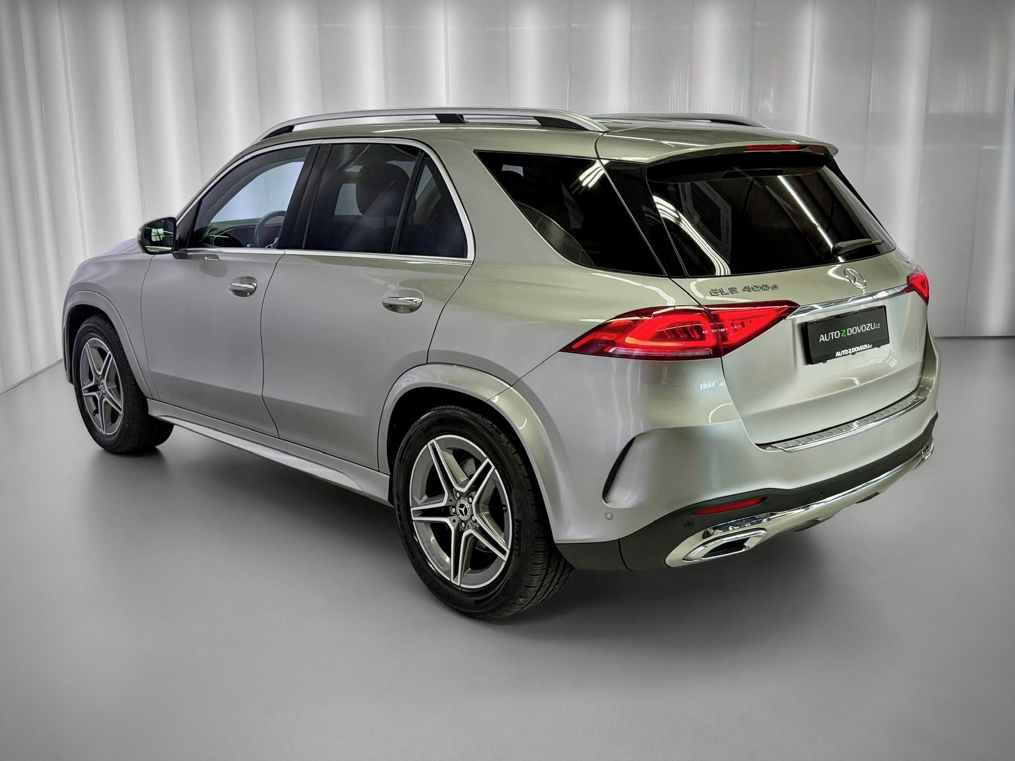 Mercedes-Benz GLE, 400d 4MATIC AMG, AIRMATIC, WEB - fotka 5
