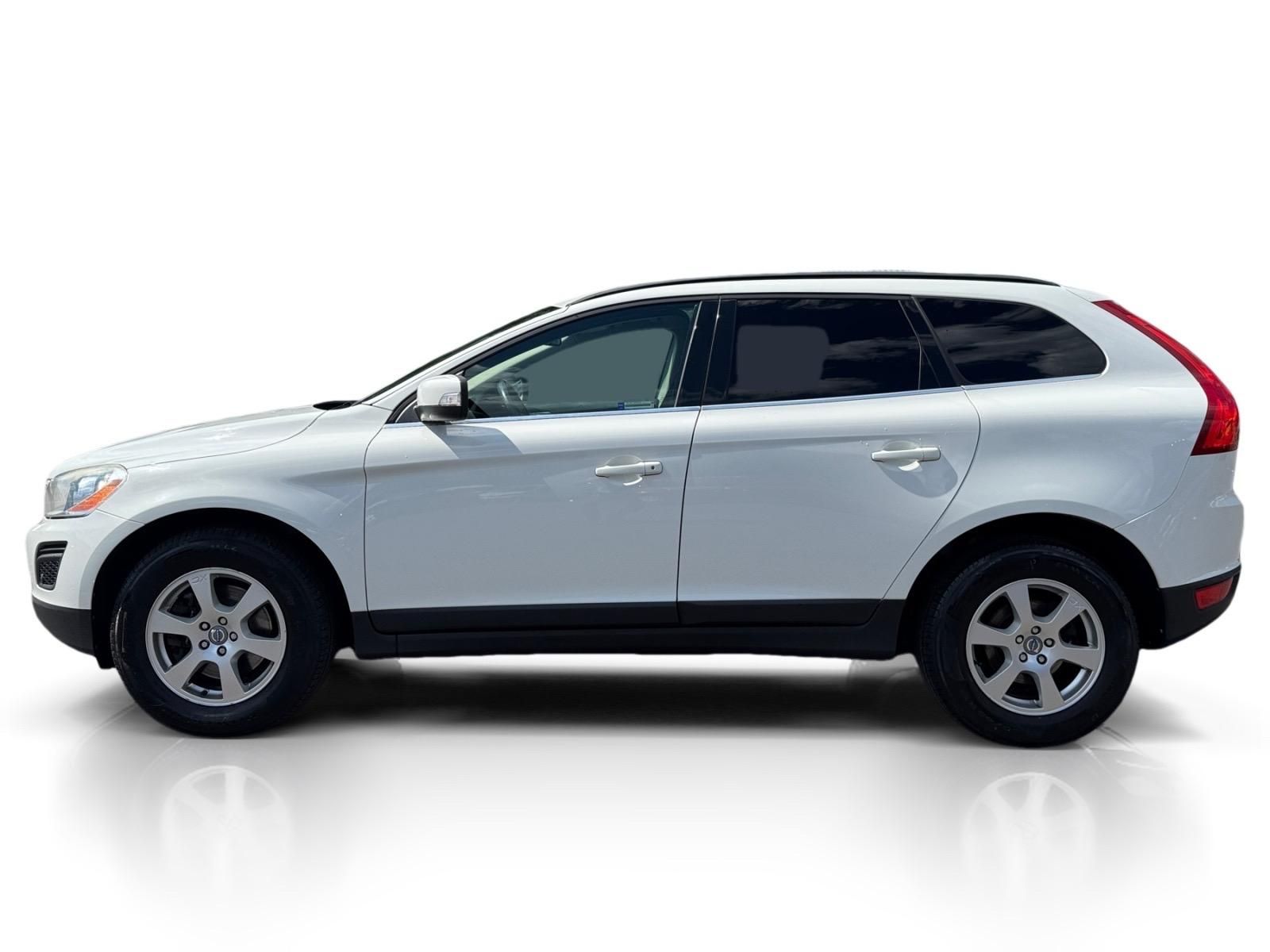 Volvo XC60, D4 AWD MOMENTUM - fotka 2