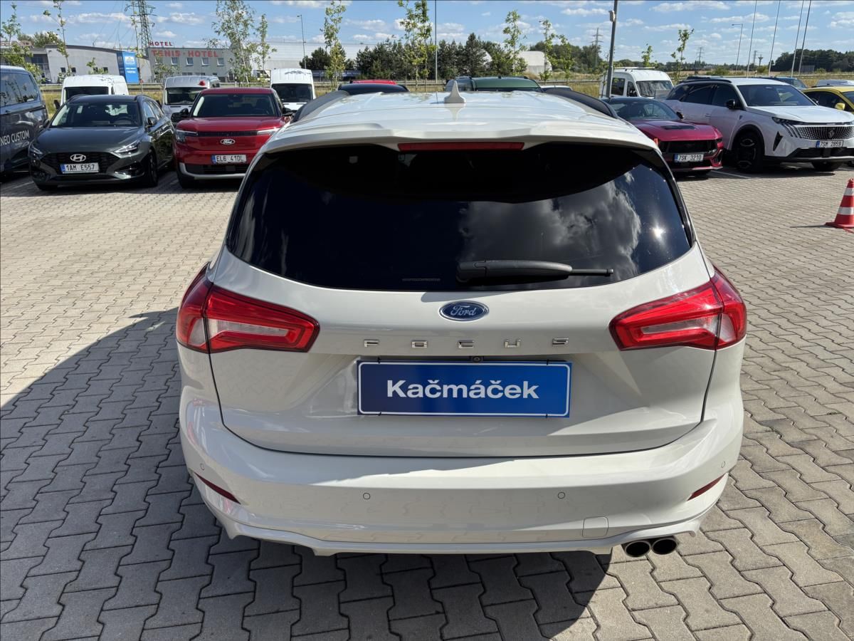 Ford Focus, 1,5 EcoBlue 88 kW ST-line - fotka 4