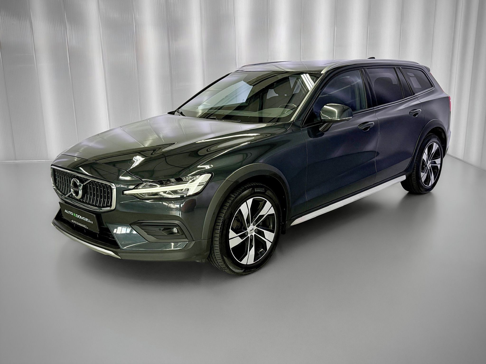 Volvo V60, D4 AWD, WEBASTO, PANORAMA, EL.