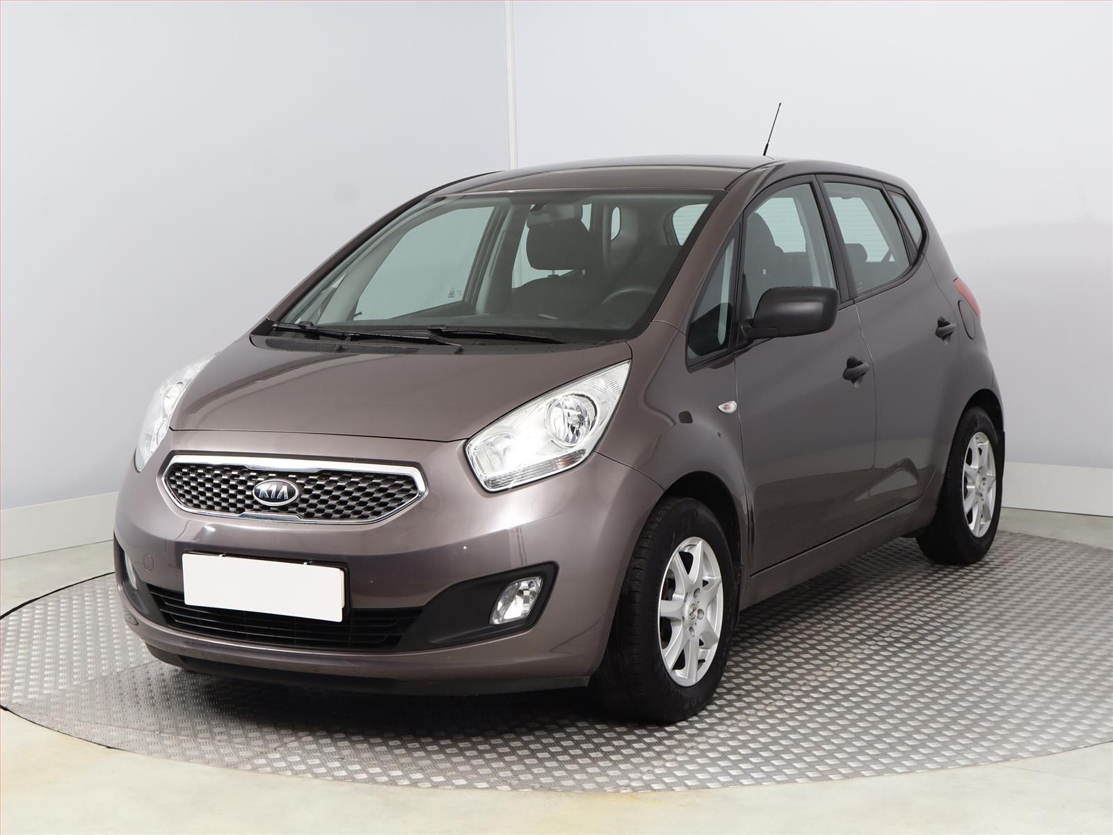 Kia Venga, 1.4 CVVT, ČR,1.maj, Serv.kniha - fotka 2