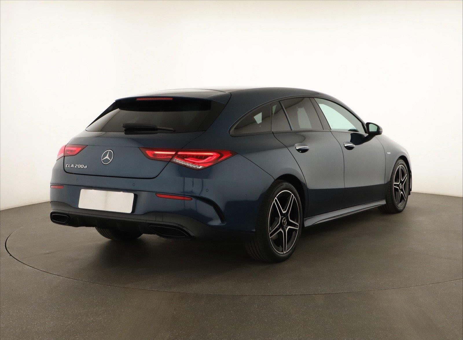 Mercedes-Benz CLA, 200 d, AMG Paket, Automat, ČR - fotka 5