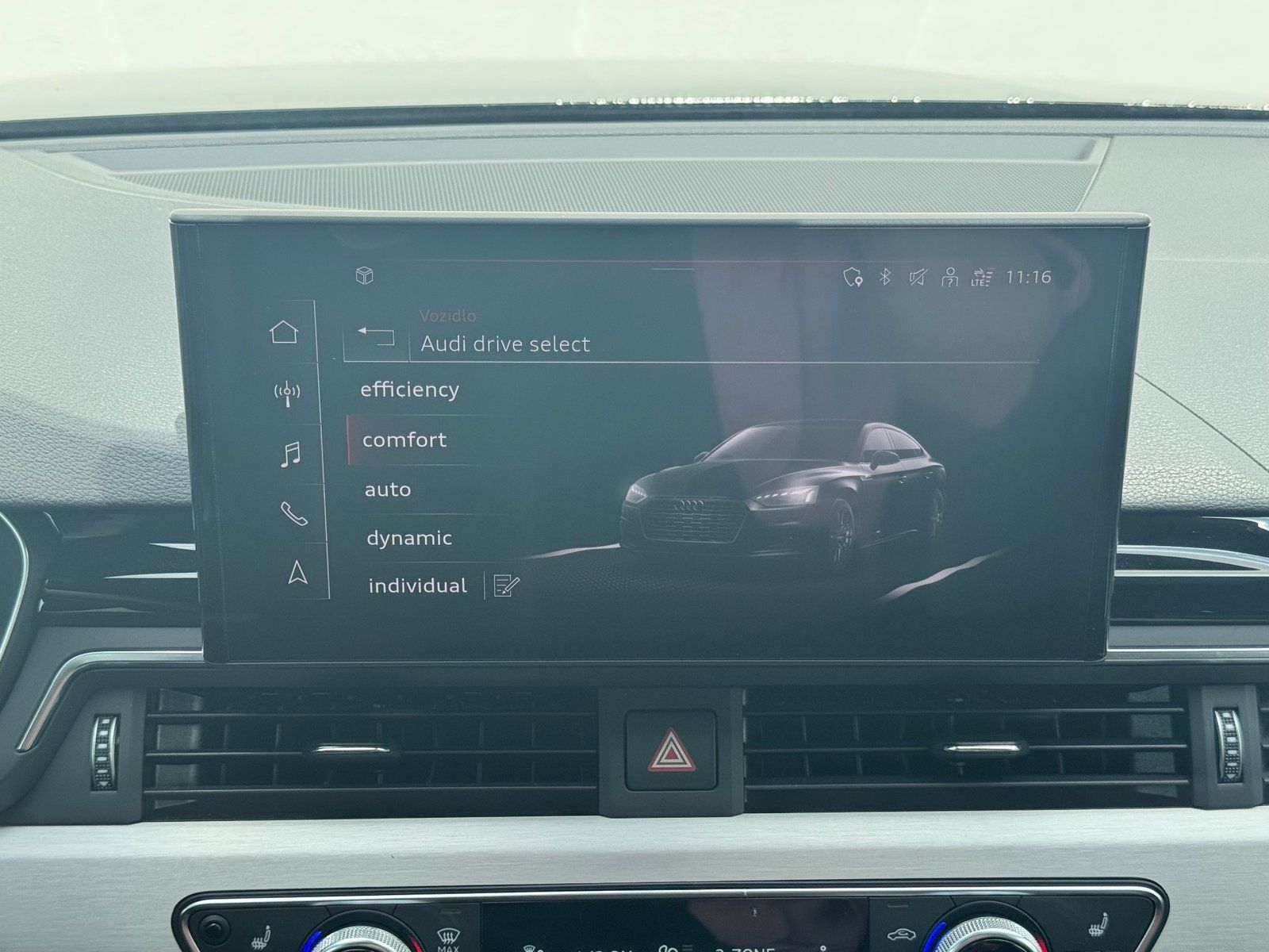 Audi A5, Audi A5 Sportback 2.0 40 TDI - fotka 6
