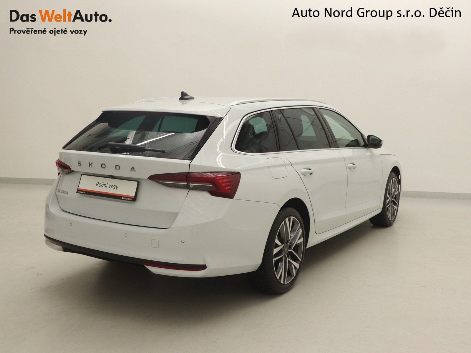 Škoda Octavia, Octavia 2.0TDi 110kW 7DSG Top - fotka 2