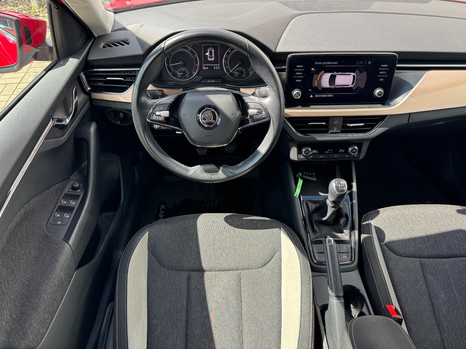 Škoda Kamiq, Kamiq 1.0TSI Style 85kW - fotka 6