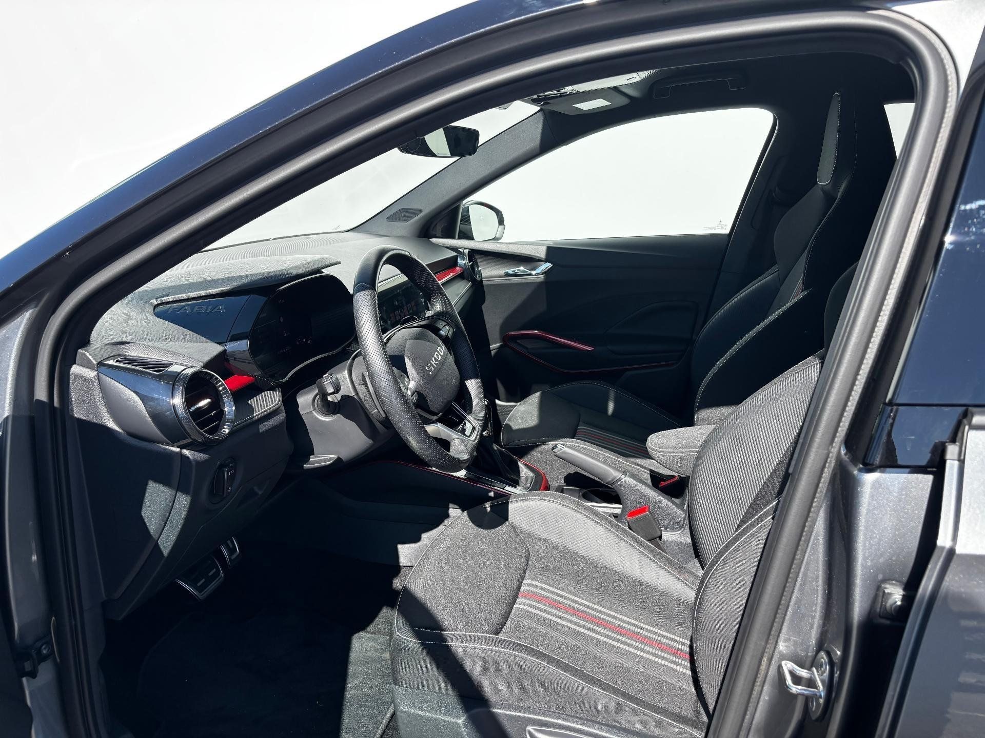 Škoda Fabia, Fabia Monte Carlo 1.0 TSI / 85 - fotka 6