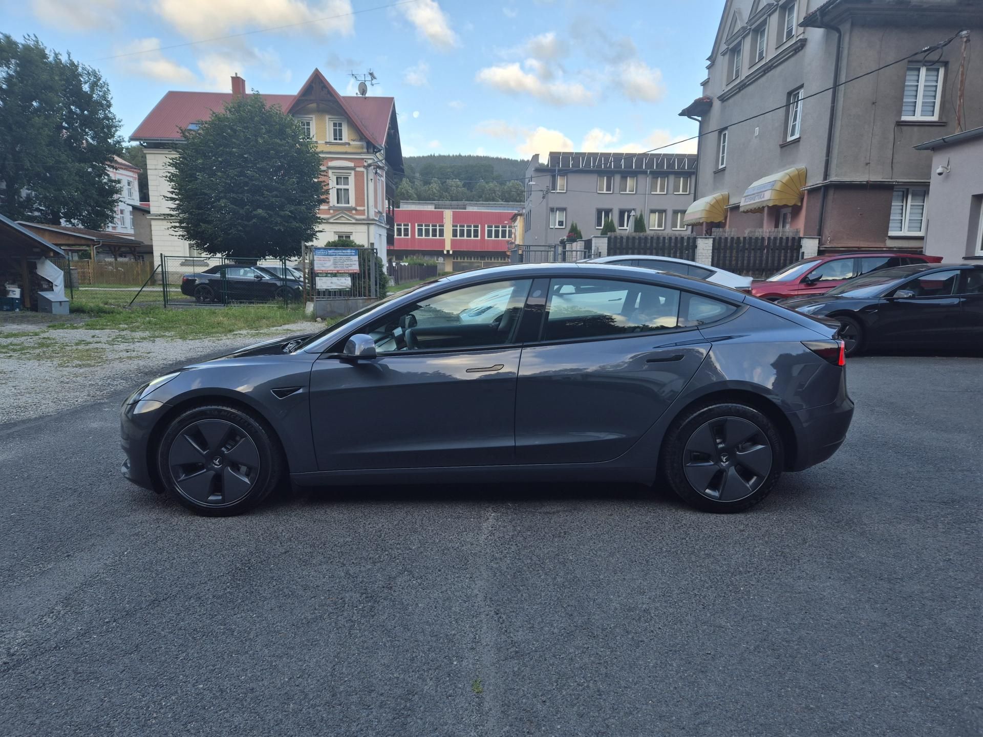 Tesla Model 3, LONG RANGE DUAL MOTOR 91,0% - fotka 6