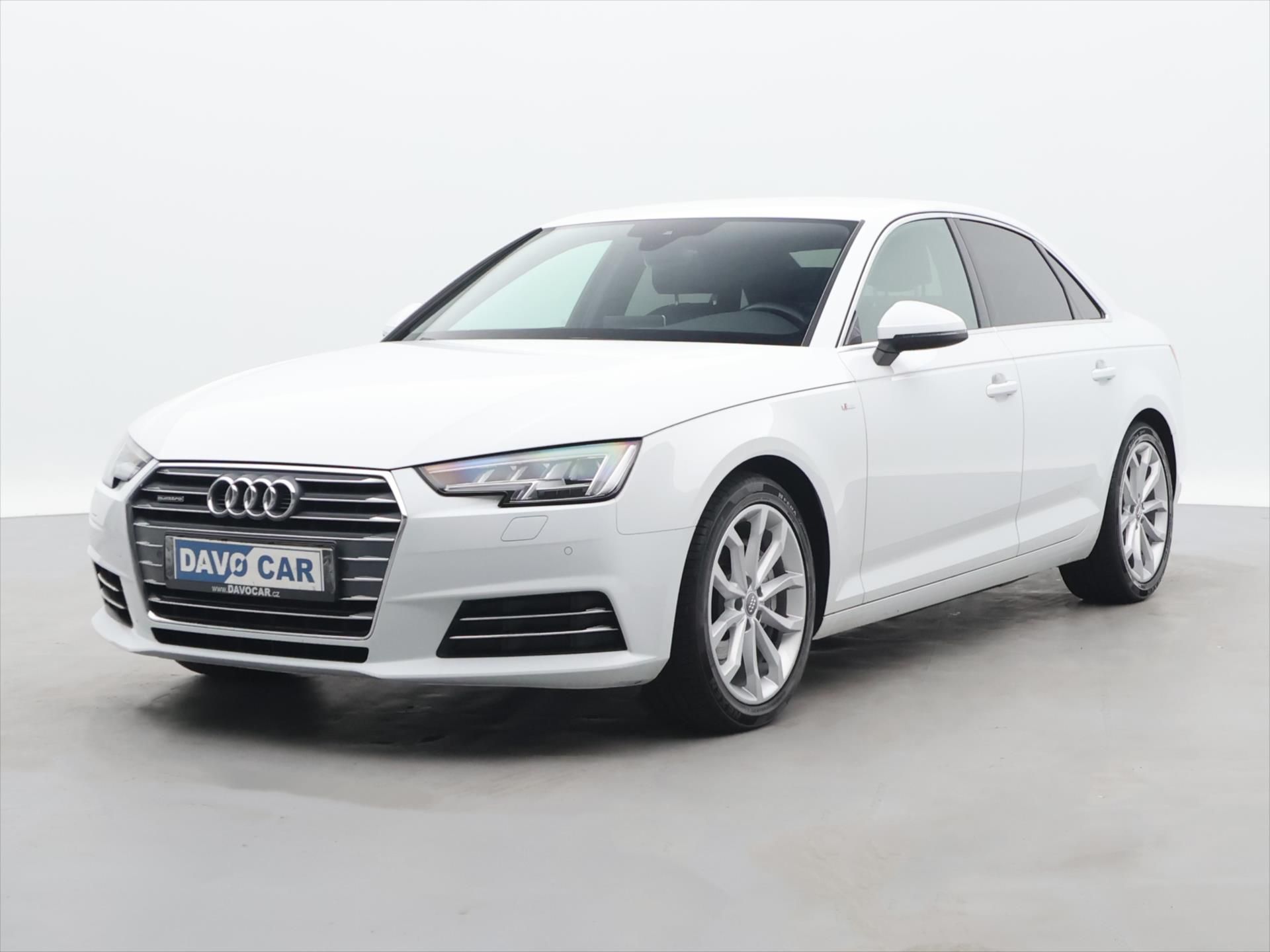 Audi A4, 2,0 TDI 140 kW S-Line S-Tronic - fotka 3