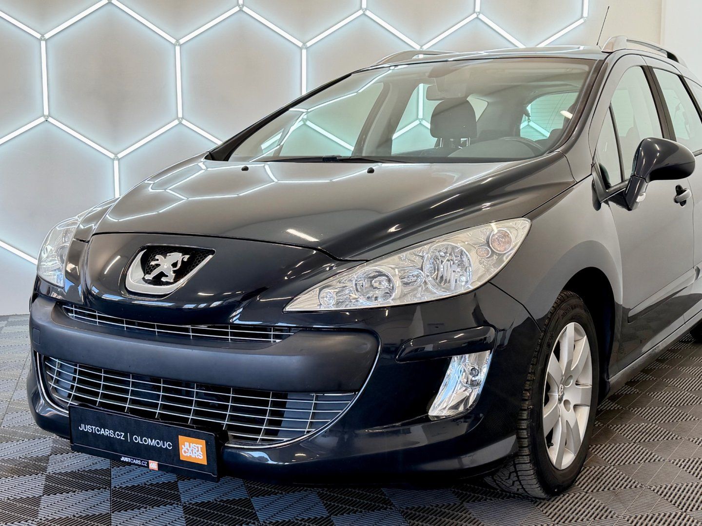 Peugeot 308, 1.6VTi, ČR, 1.Majitel - fotka 4