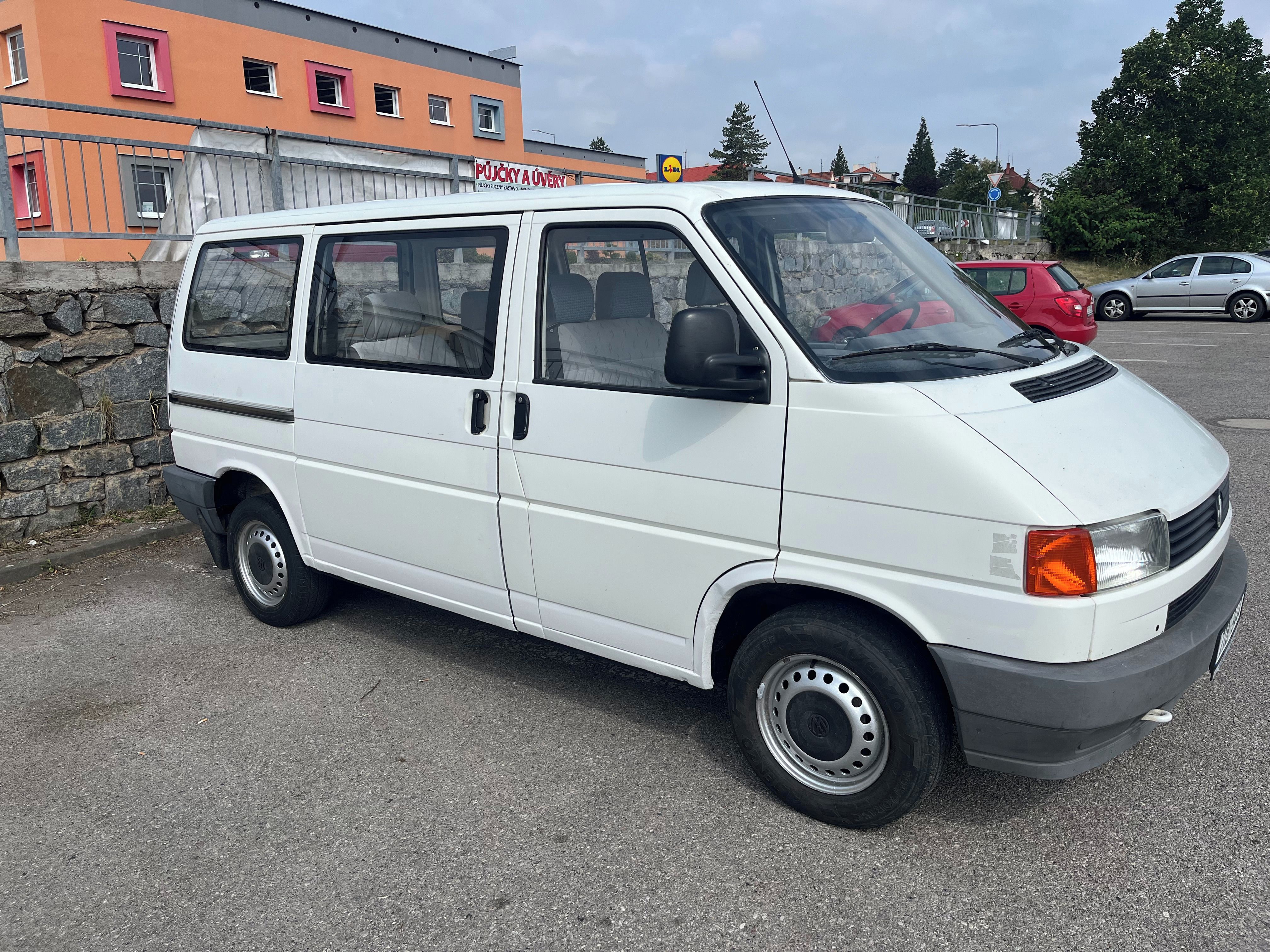 Volkswagen Transporter, T4 2,5 L BENZÍN, 81 KW, STK 28 - fotka 2