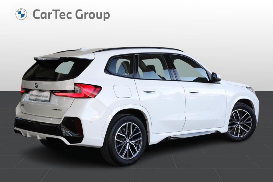 BMW X1, sDrive18d - fotka 3