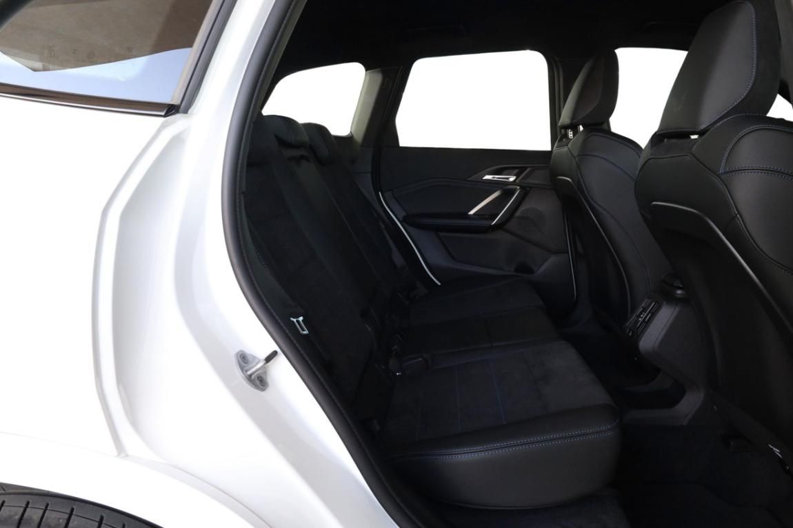 BMW X1, sDrive18d - fotka 6