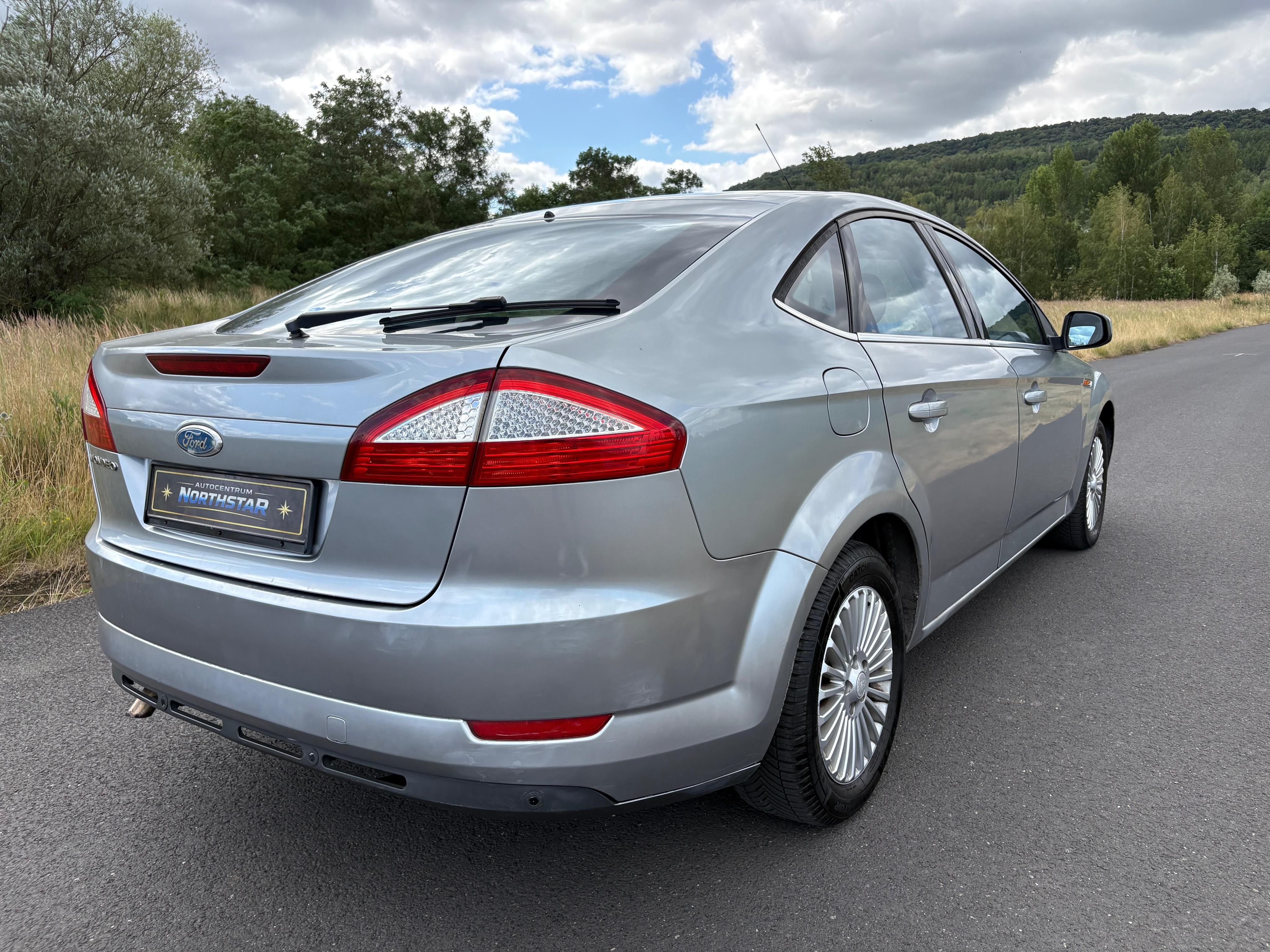 Ford Mondeo, 2.0i TITANIUM SEDAN - fotka 5