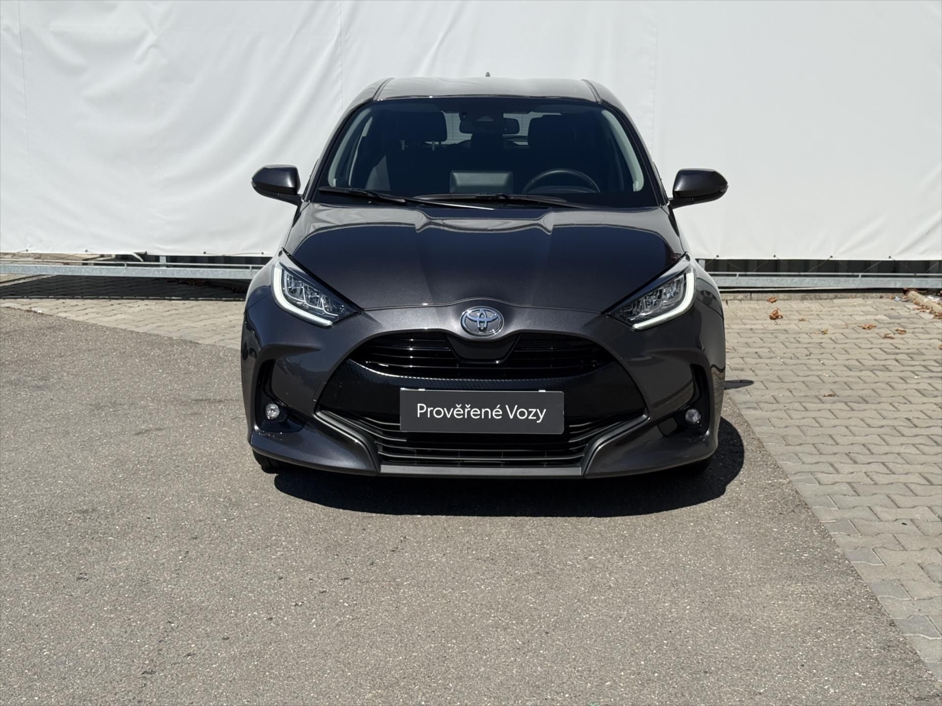 Toyota Yaris, 1,5 Comfort Tech Style - fotka 2