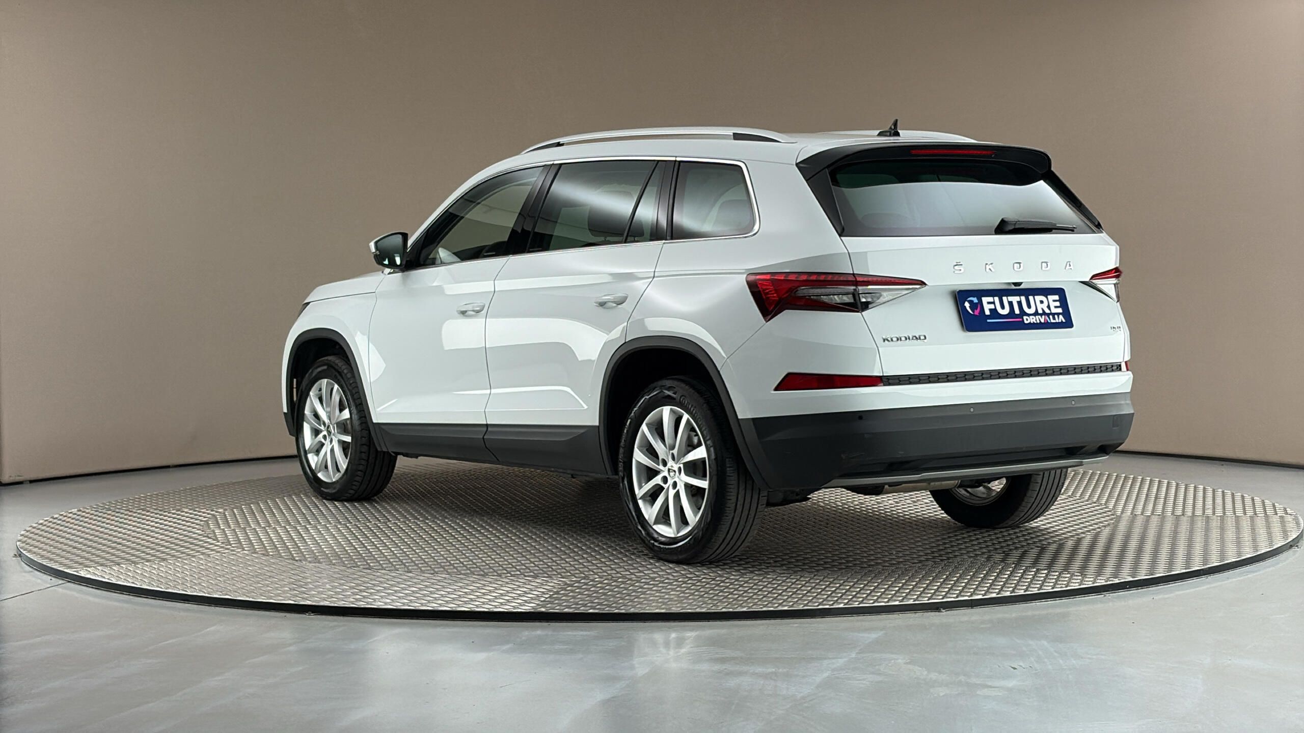 Škoda Kodiaq, 2.0 TDI DSG 4x4 Style - fotka 2