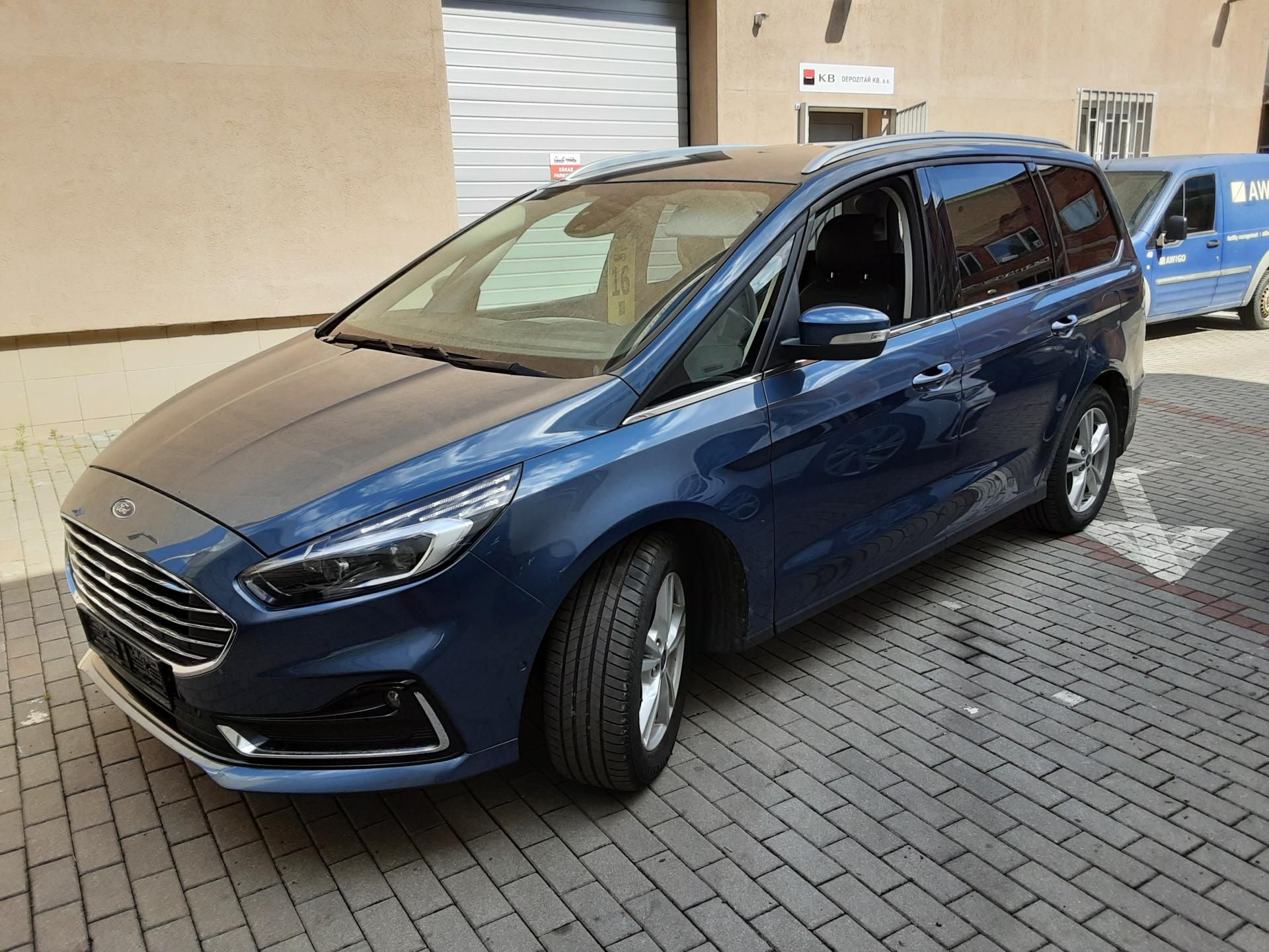 Ford Galaxy, 2.5i HEV Titanium 7 míst AT