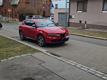 PLUG IN HYBRID 280 HP