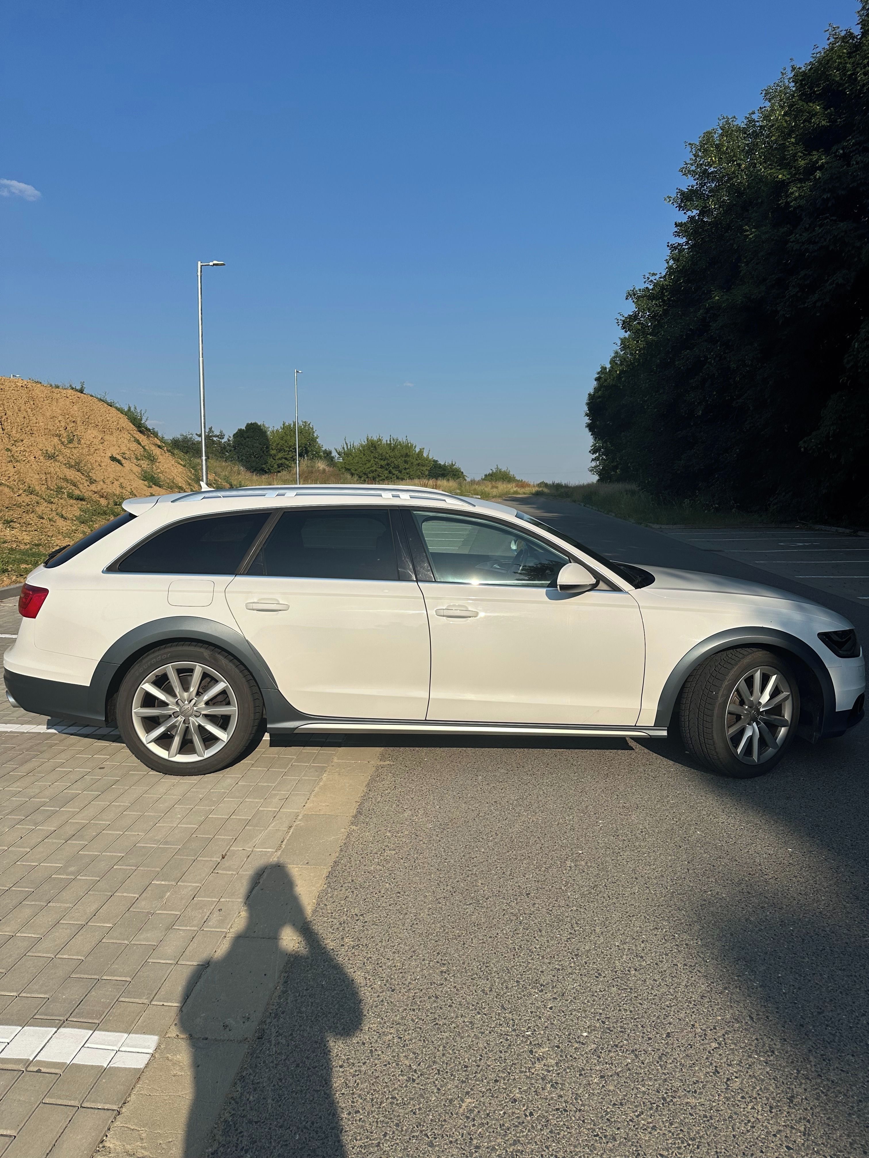 Audi A6 allroad, Audi A6 allroad BiTDI 2014 - fotka 2