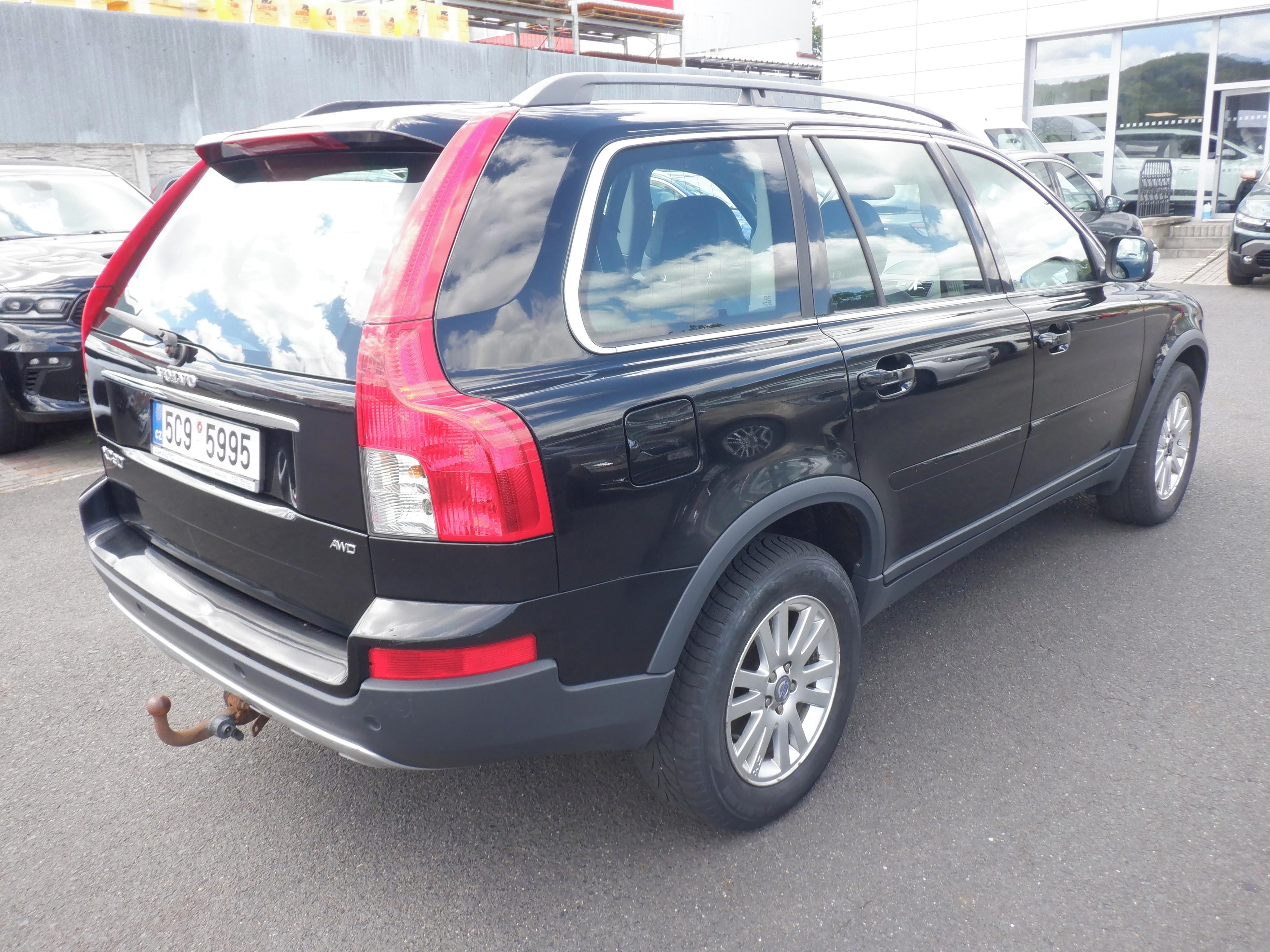 Volvo XC90, 2.4 D5 AWD - fotka 5