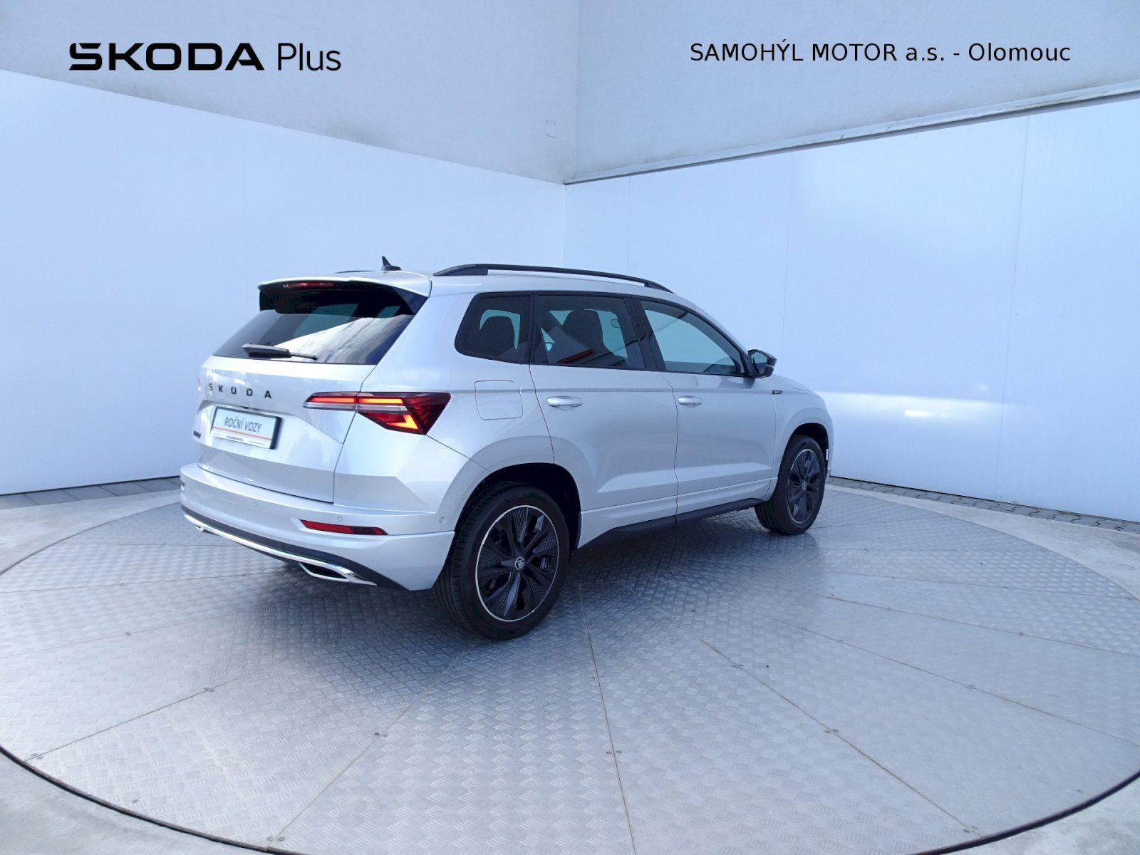 Škoda Karoq, 1.5TSI DSG Sportline - fotka 2