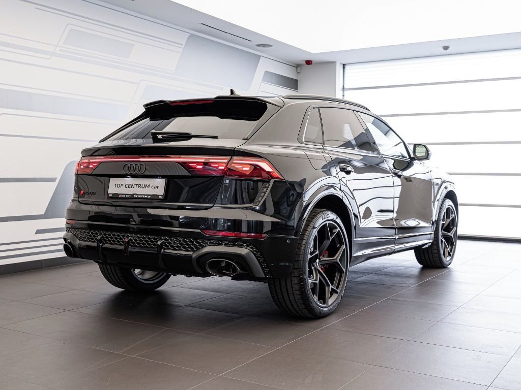 Audi RS Q8, performance 4.0 TFSI quatt - fotka 4