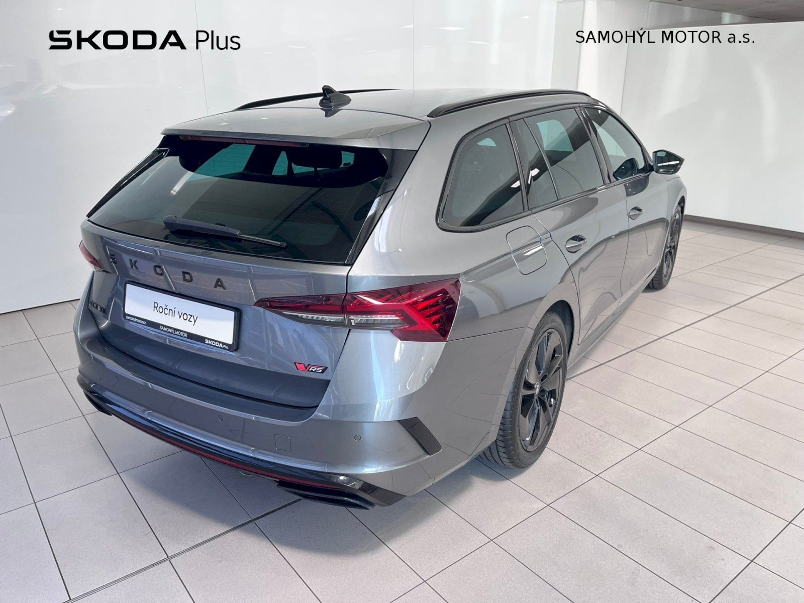 Škoda Octavia, Combi 2.0 TSI 195 kW A7F RS - fotka 2