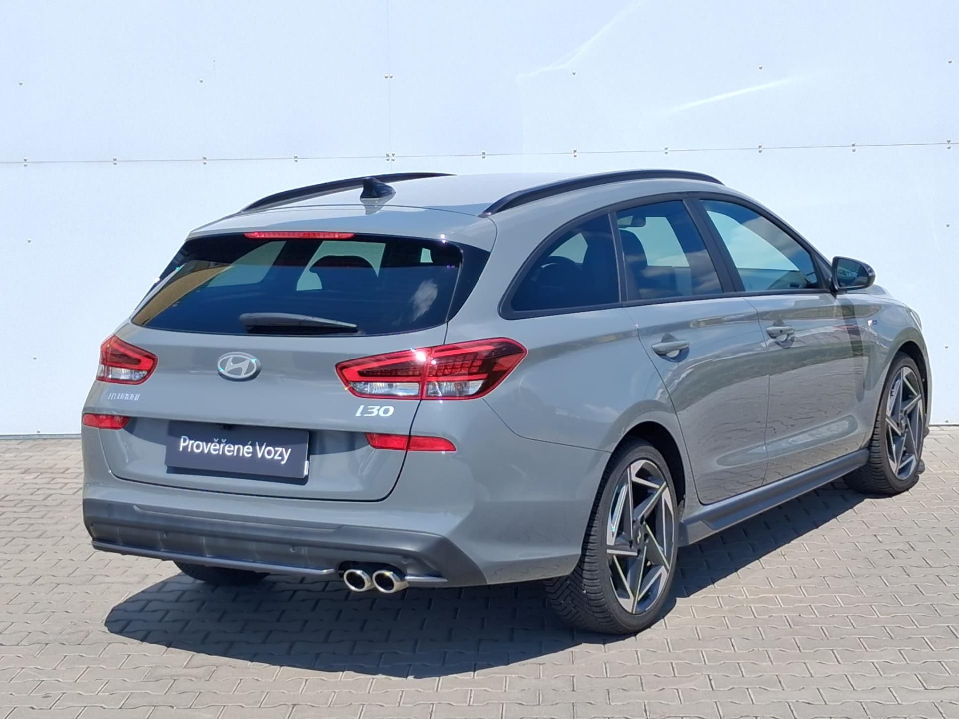 Hyundai i30, 1.5 T-GDI MHEV DCT N-Line - fotka 2